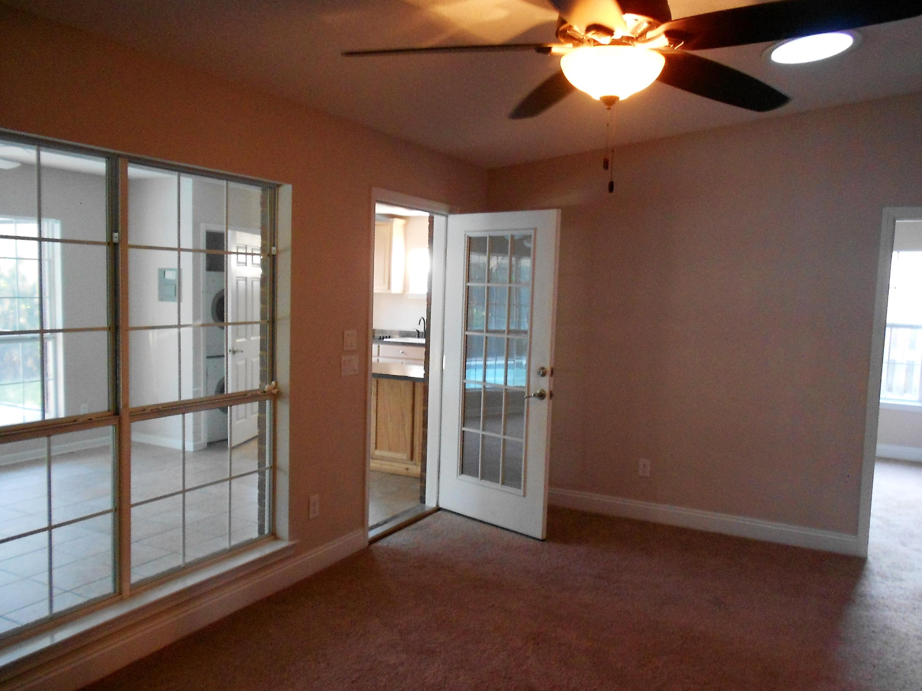 WOODLAWN HEIGHTS - Residential