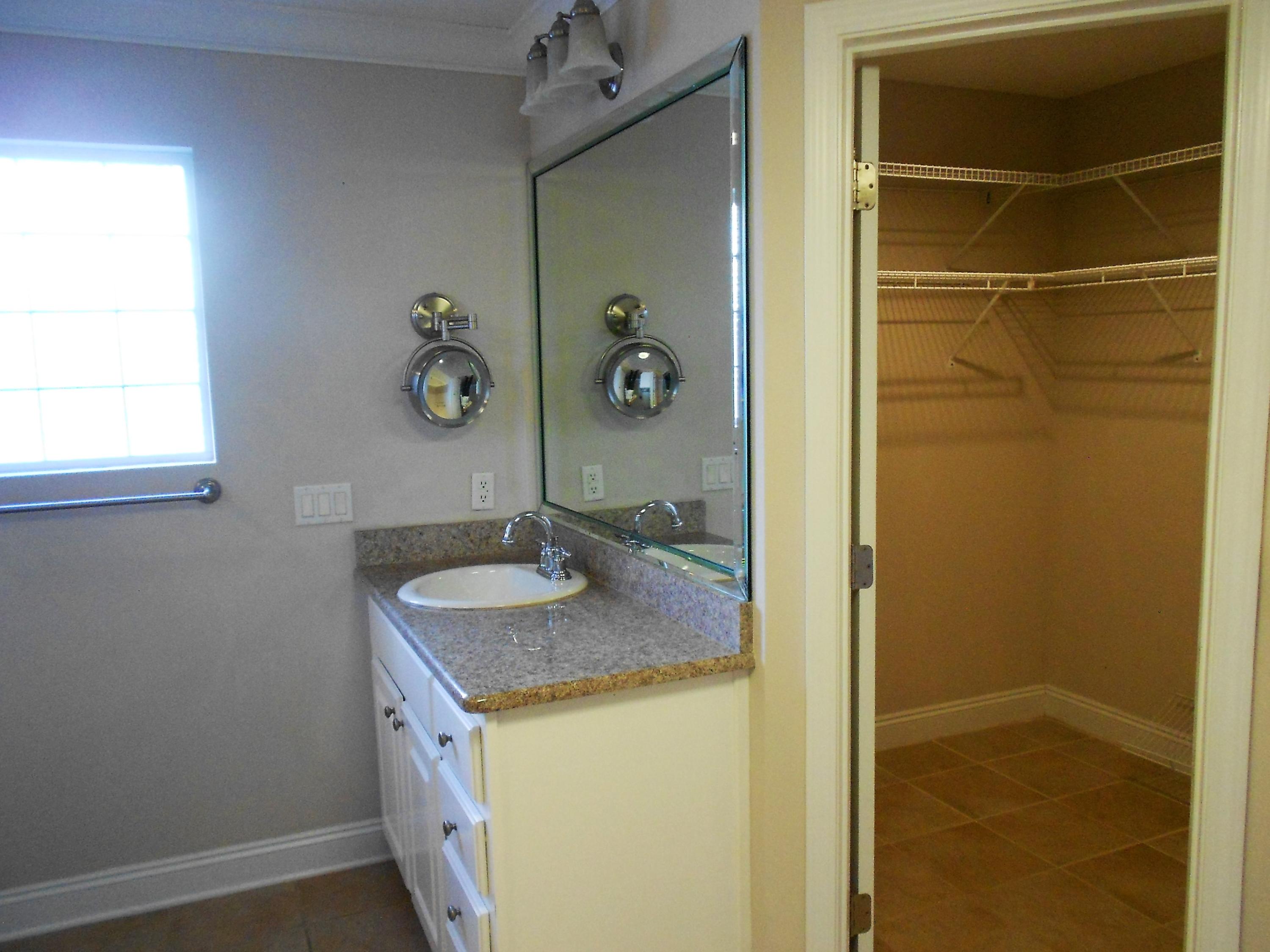 WOODLAWN HEIGHTS - Residential