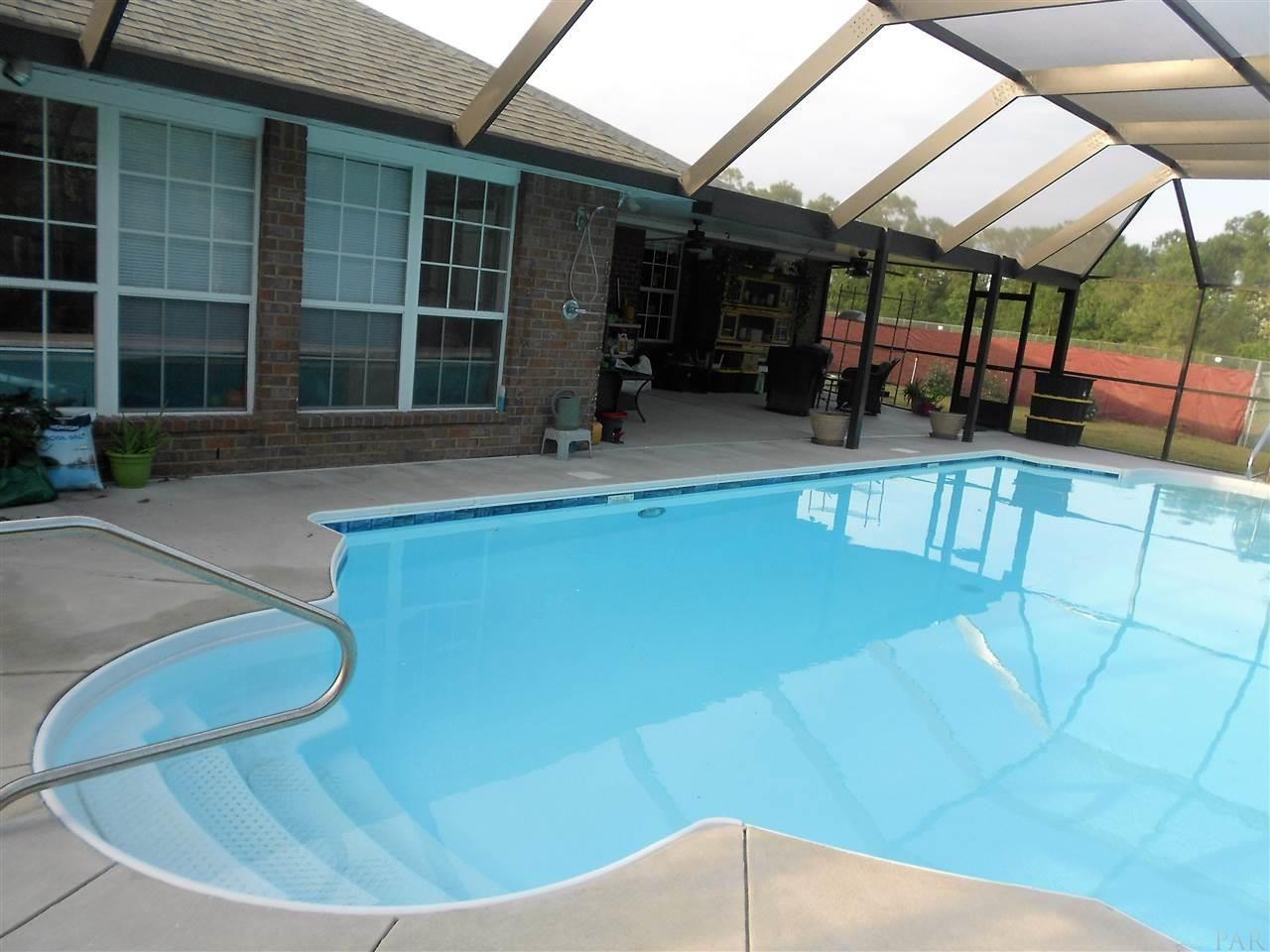 WOODLAWN HEIGHTS - Residential