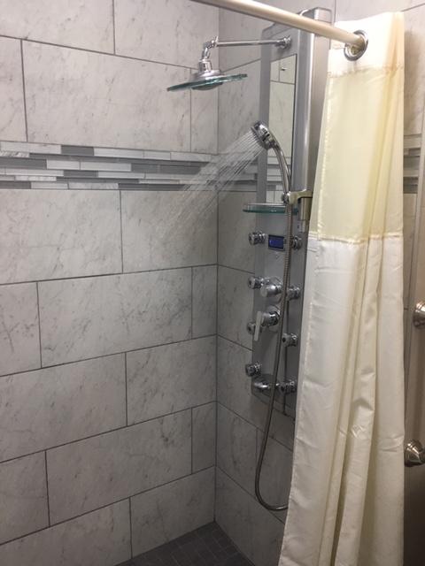 ROYAL OAK VILLAGE 2A - Residential Lease