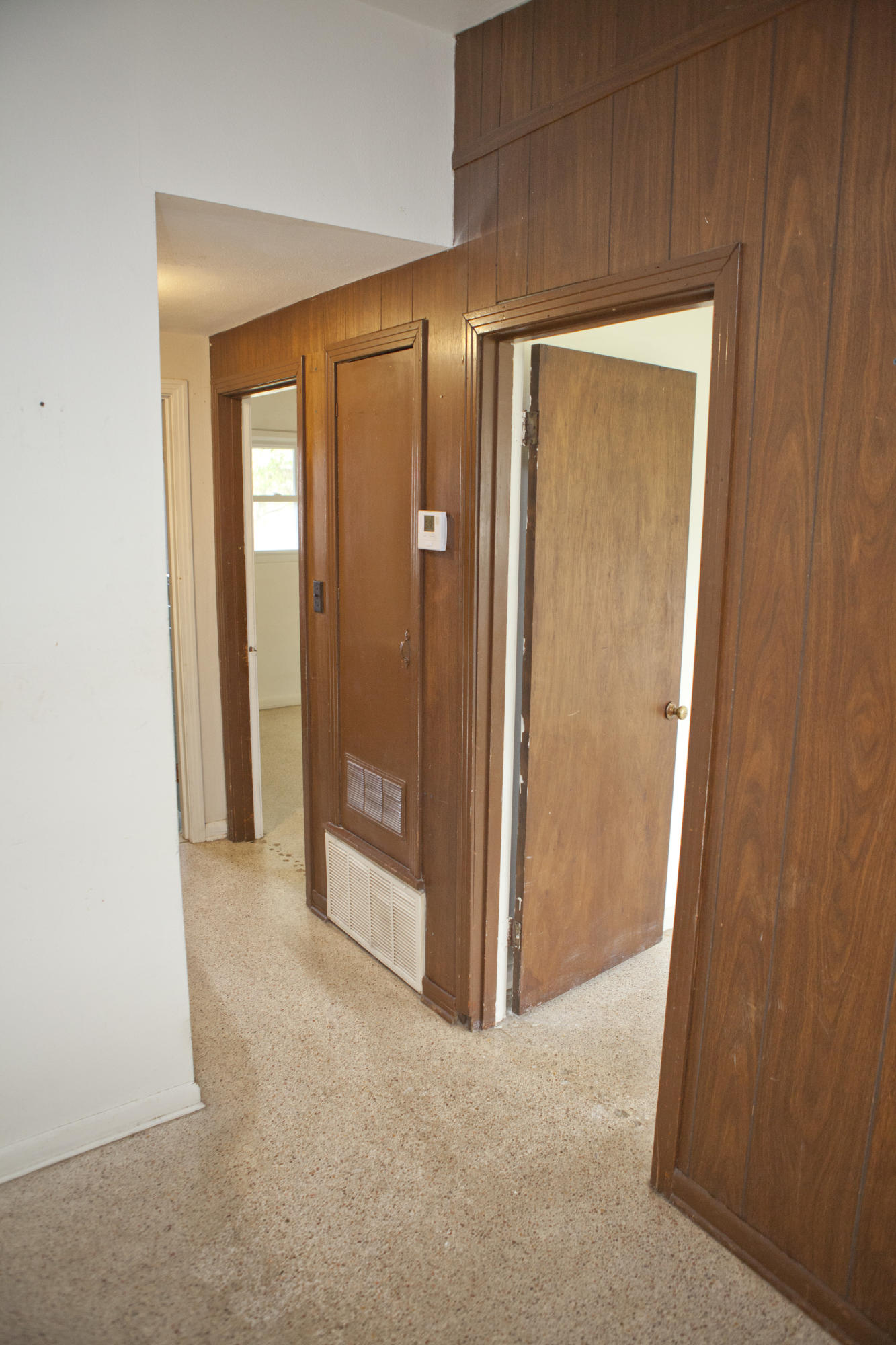 MEADOWBROOK - Residential