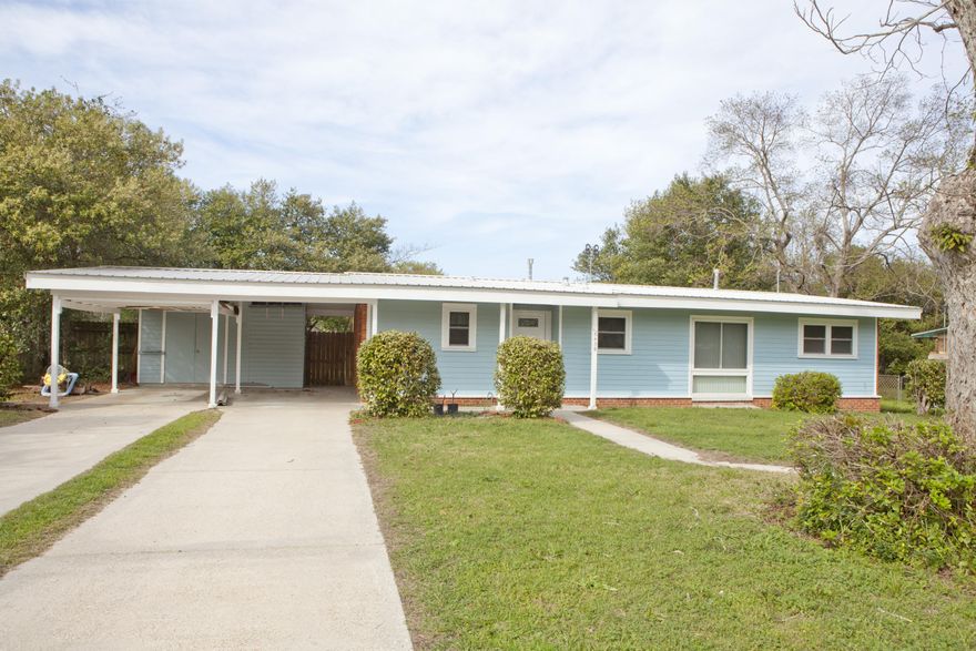 Great investment property or first home! Home is centrally located and within walking distance to Milton High School and Rhodes Elementary School. This well maintained home has a new roof, energy efficient windows and doors were installed less than three years ago! Buyer to verify all data, details and dimensions important to them.