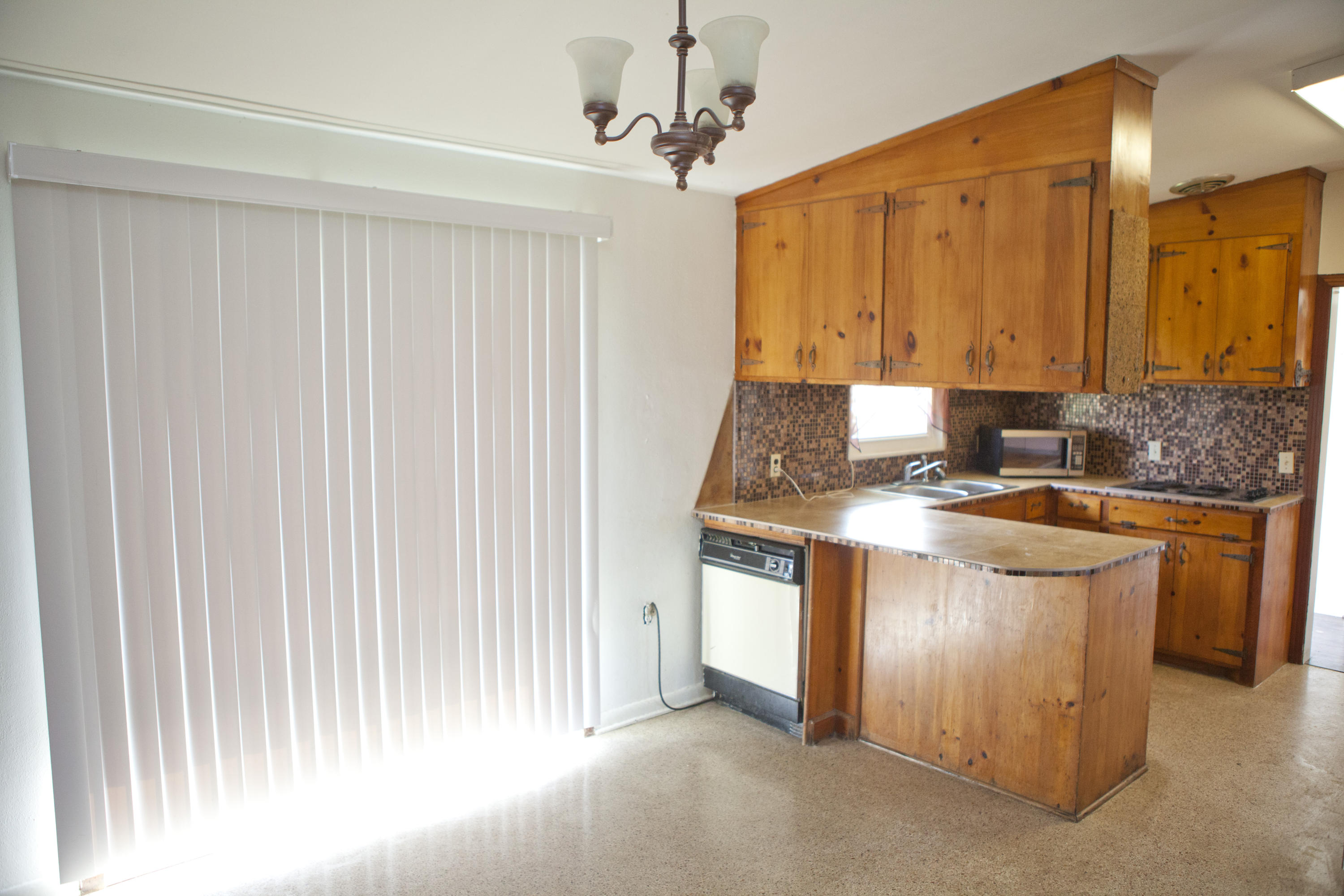 MEADOWBROOK - Residential