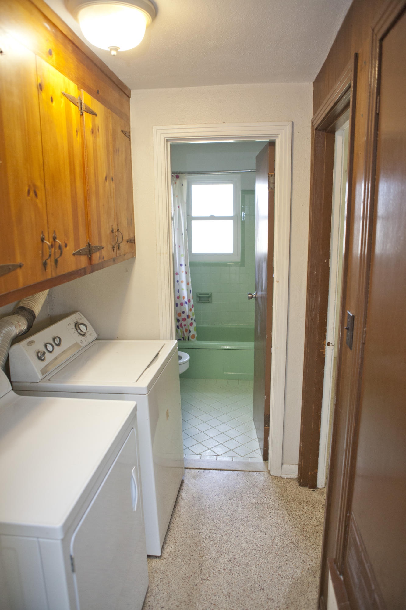 MEADOWBROOK - Residential