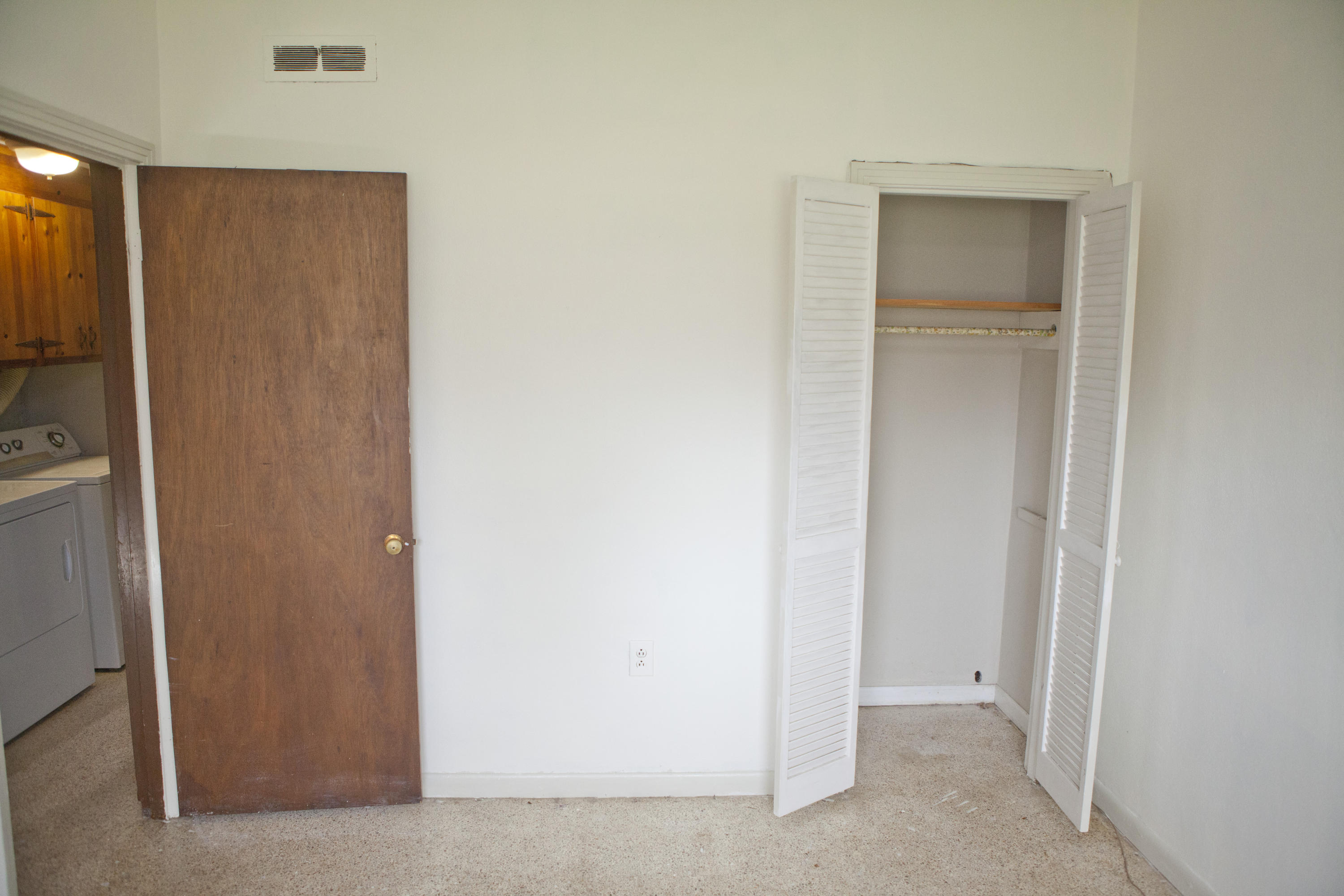 MEADOWBROOK - Residential