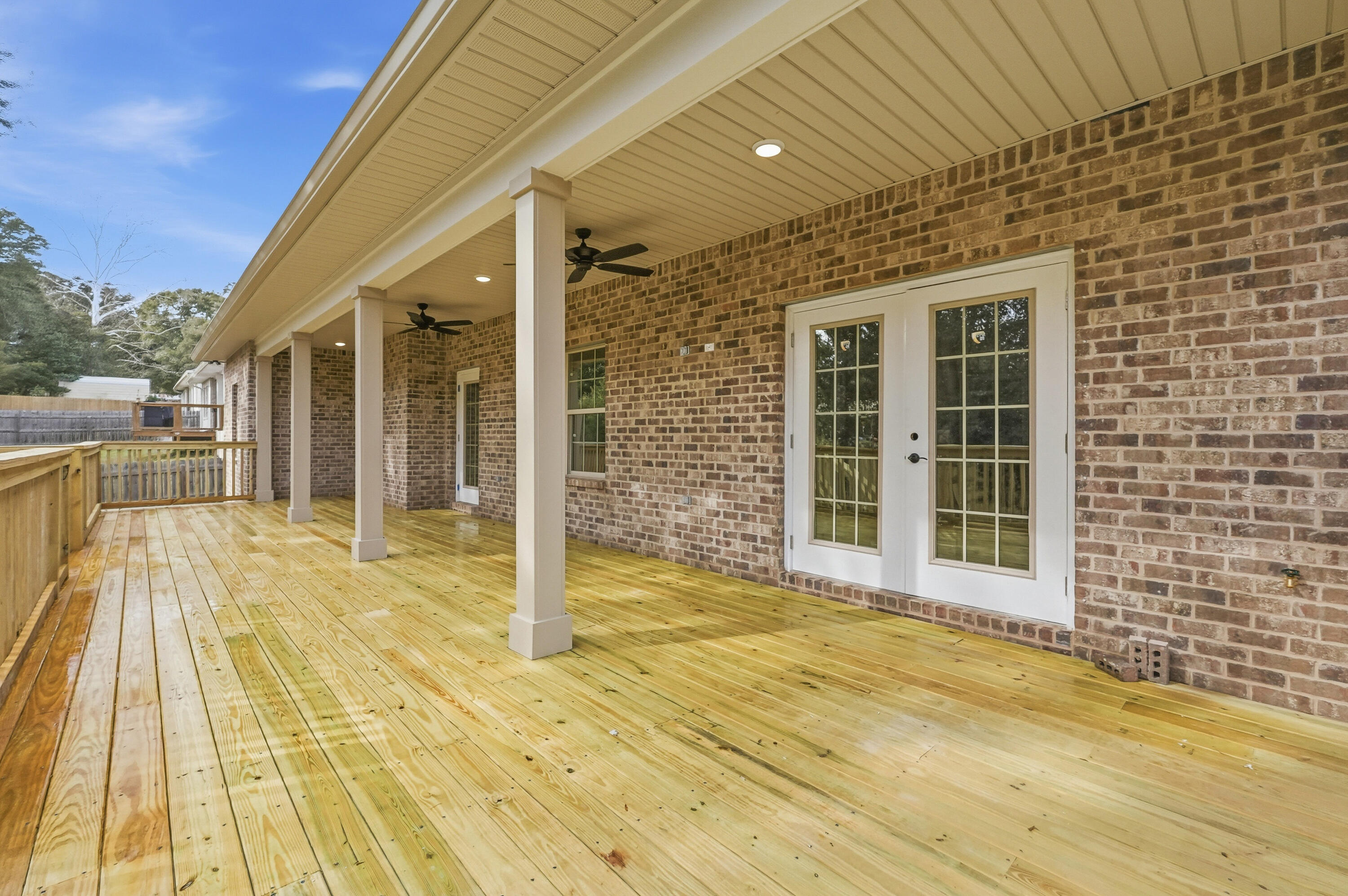 VALPARAISO PLAT #7 LOT 2 BLK 30 - Residential