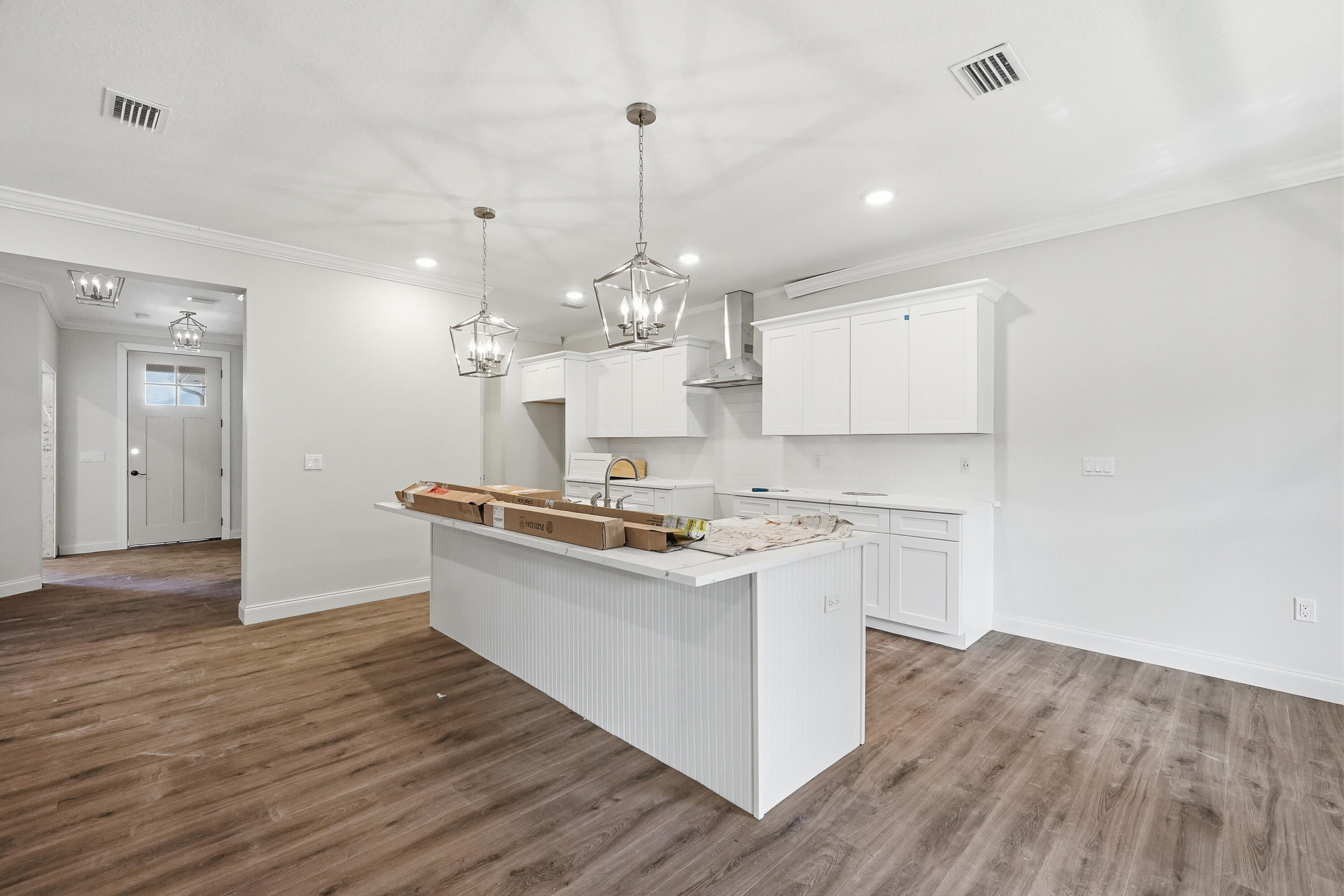 VALPARAISO PLAT #7 LOT 2 BLK 30 - Residential