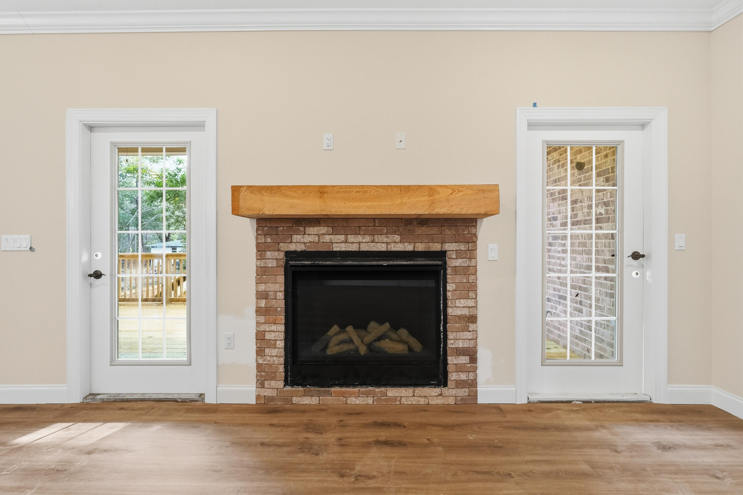 VALPARAISO PLAT #7 LOT 2 BLK 30 - Residential