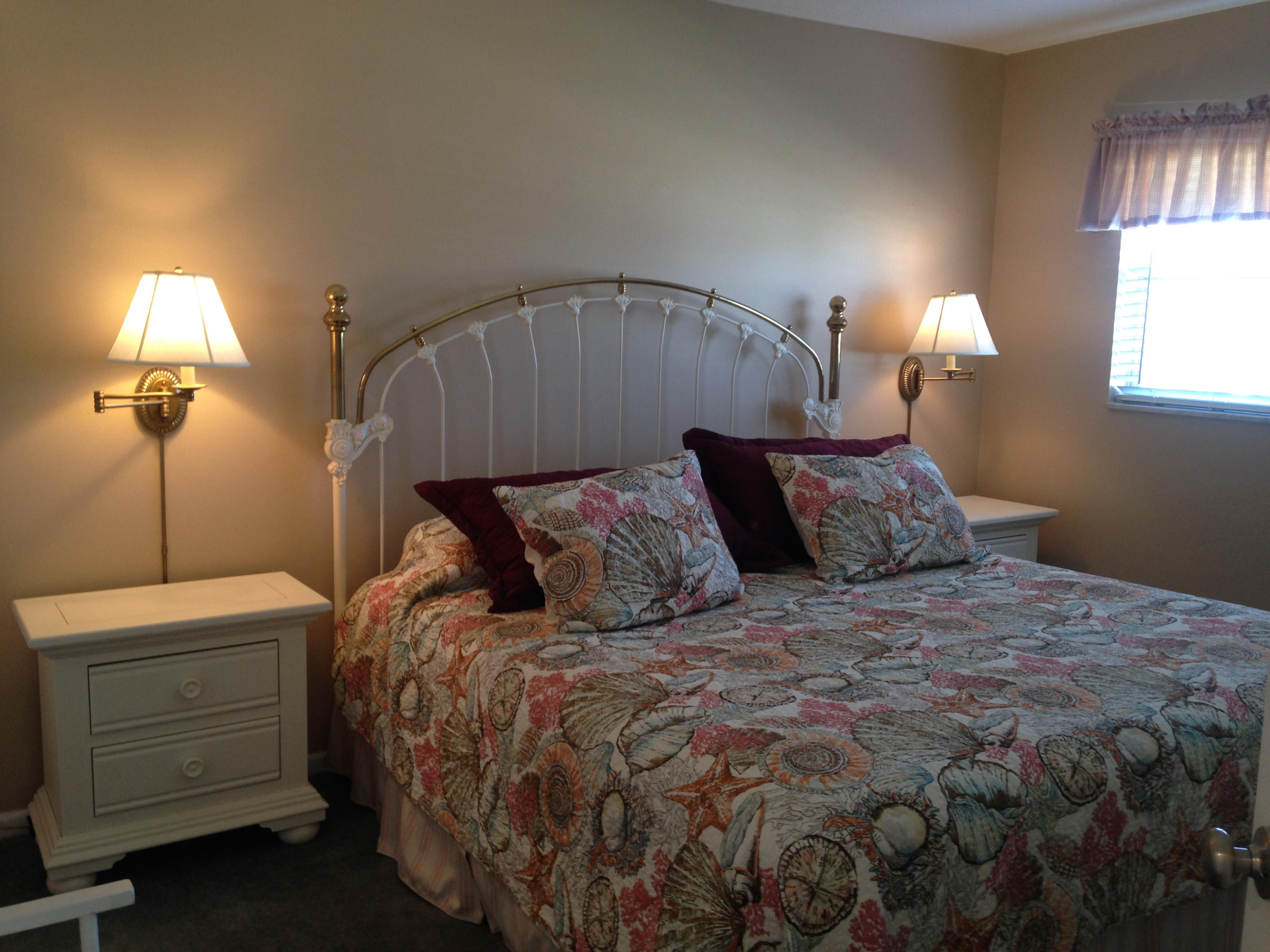 EL MATADOR CONDO - Residential