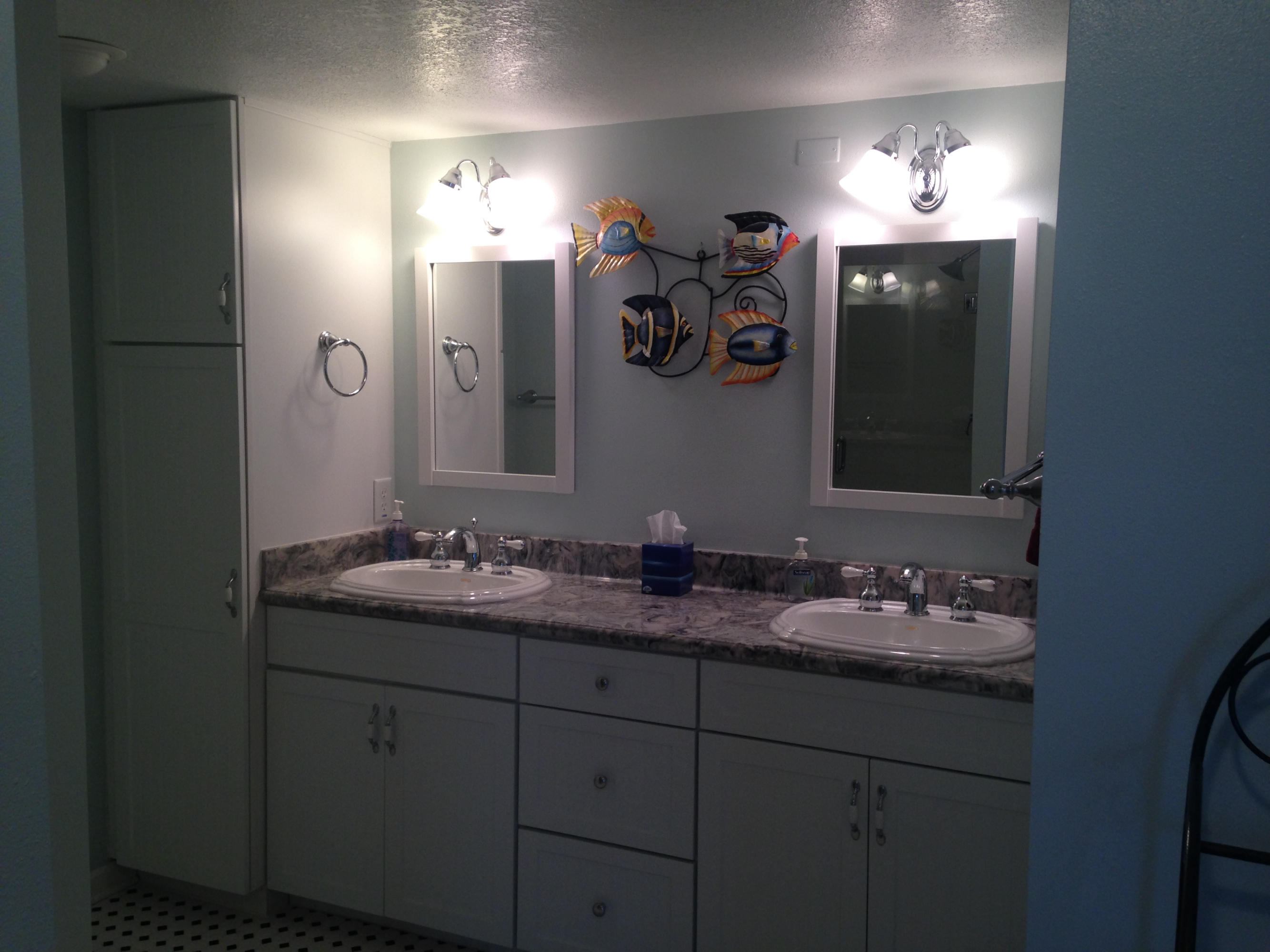 EL MATADOR CONDO - Residential