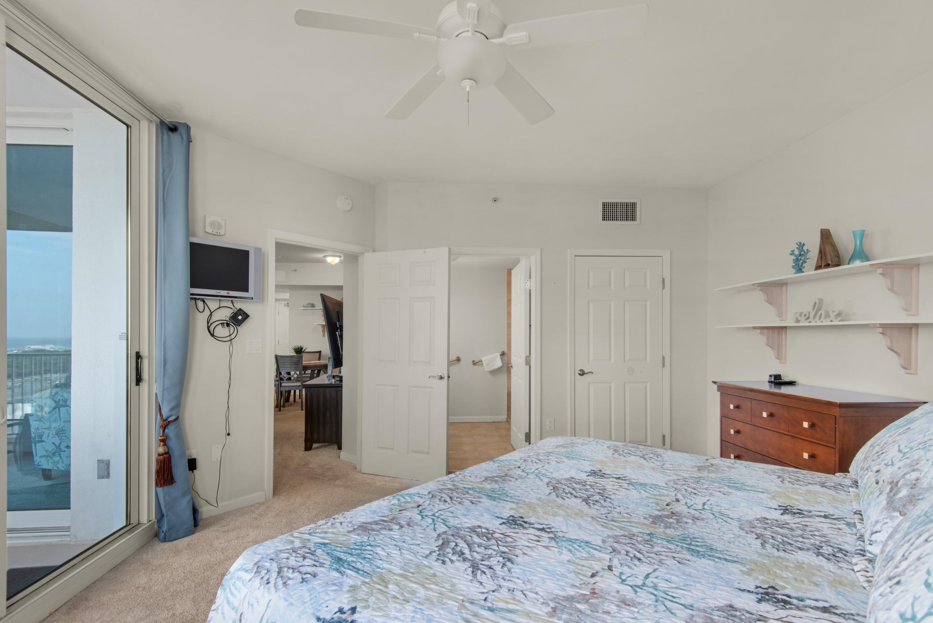 THE PALMS OF DESTIN - Residential