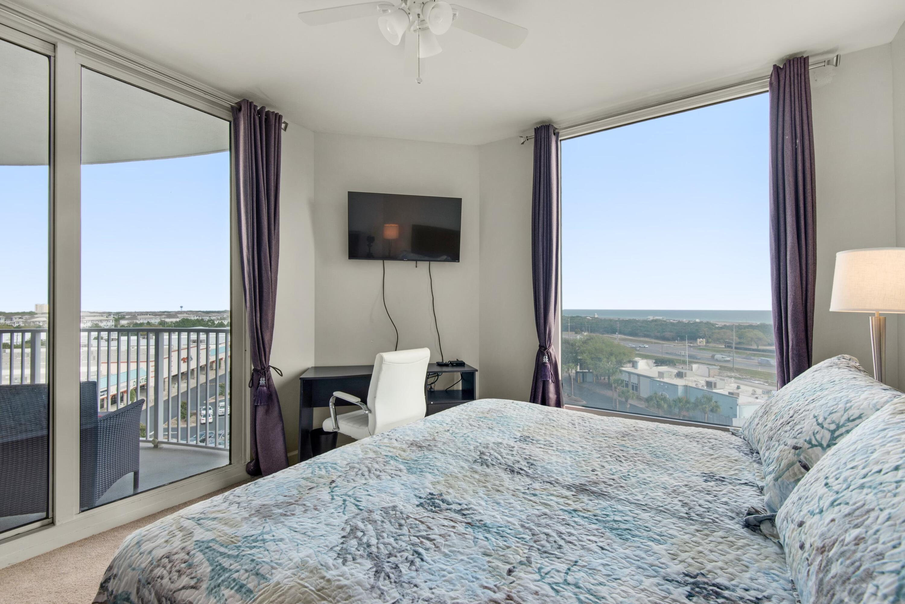 THE PALMS OF DESTIN - Residential