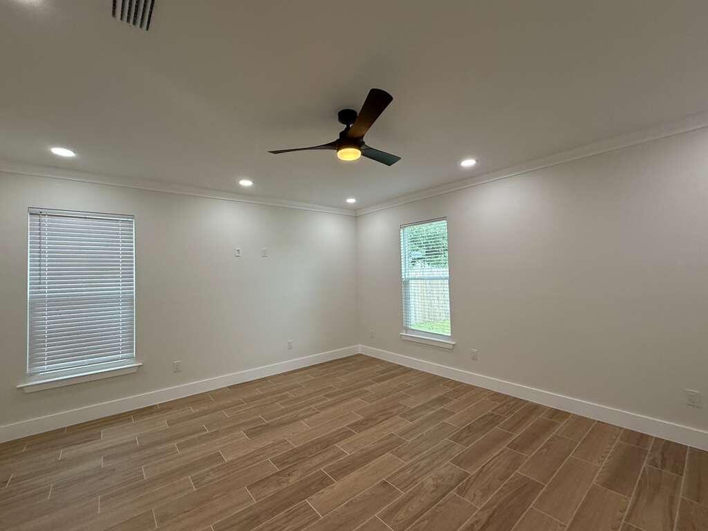 VILLA TASSO TOWN OF - Residential Lease