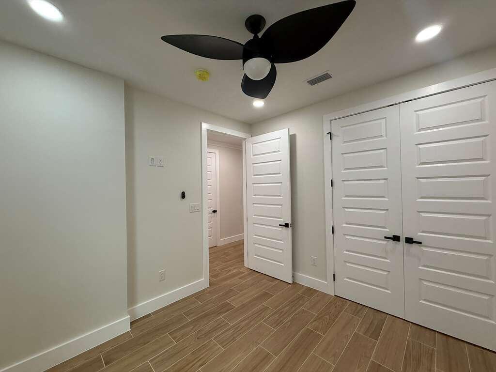 VILLA TASSO TOWN OF - Residential Lease