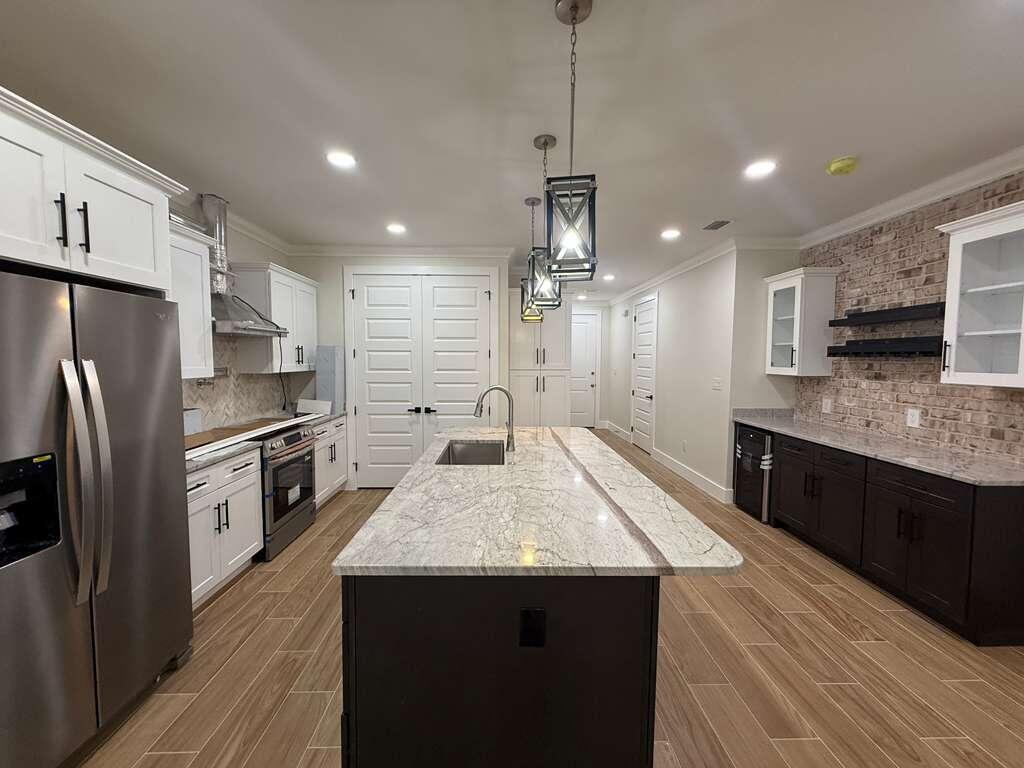 VILLA TASSO TOWN OF - Residential Lease