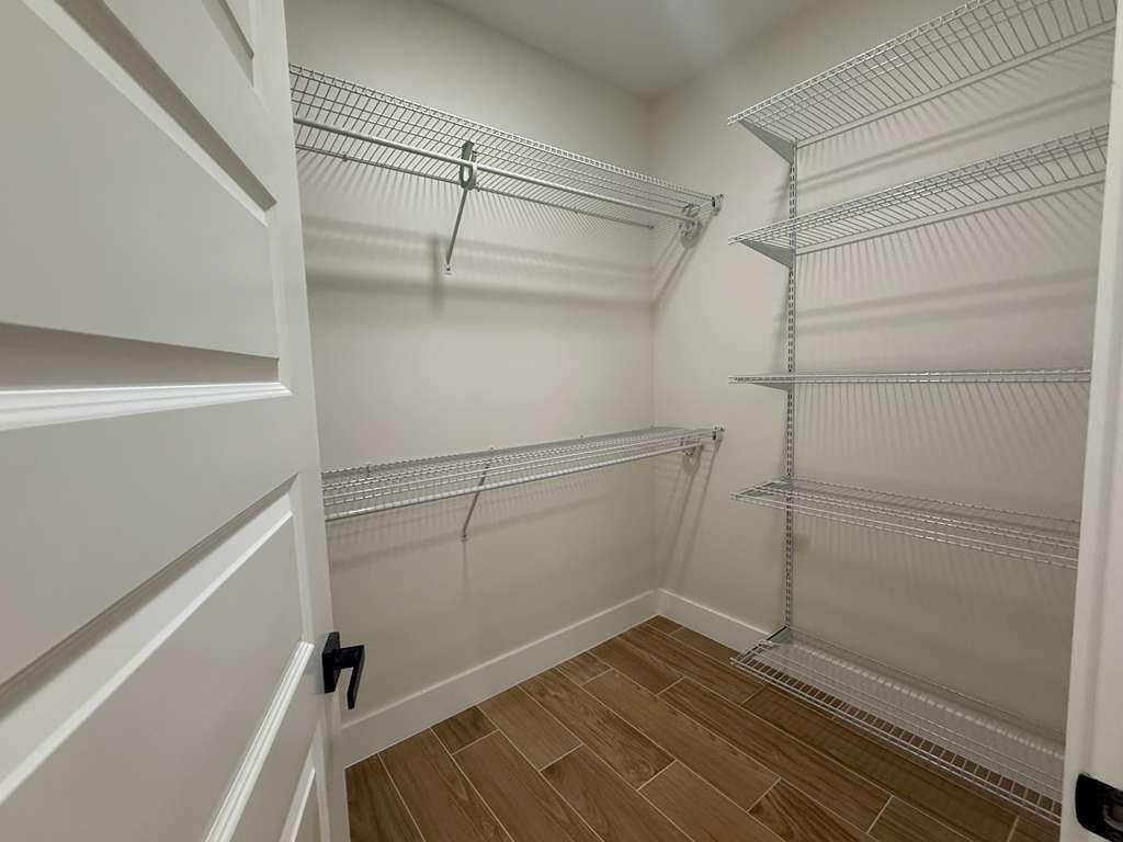 VILLA TASSO TOWN OF - Residential Lease