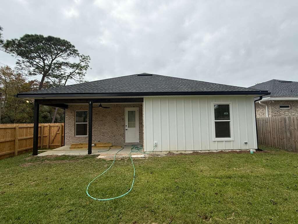 VILLA TASSO TOWN OF - Residential Lease