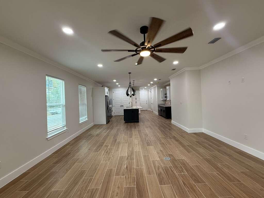 VILLA TASSO TOWN OF - Residential Lease