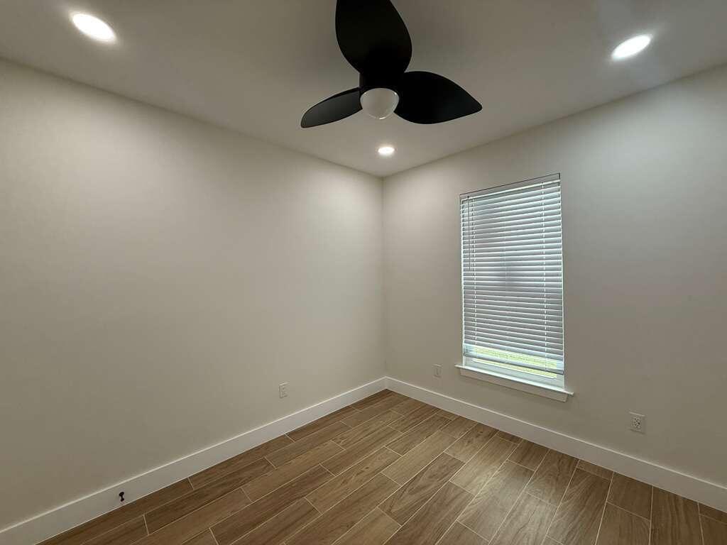 VILLA TASSO TOWN OF - Residential Lease