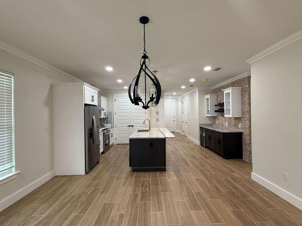 VILLA TASSO TOWN OF - Residential Lease