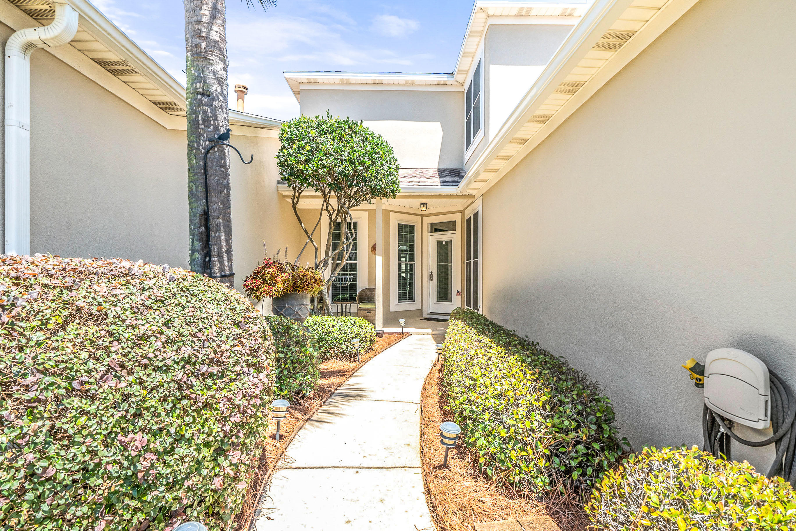 BON VILLAS - Residential