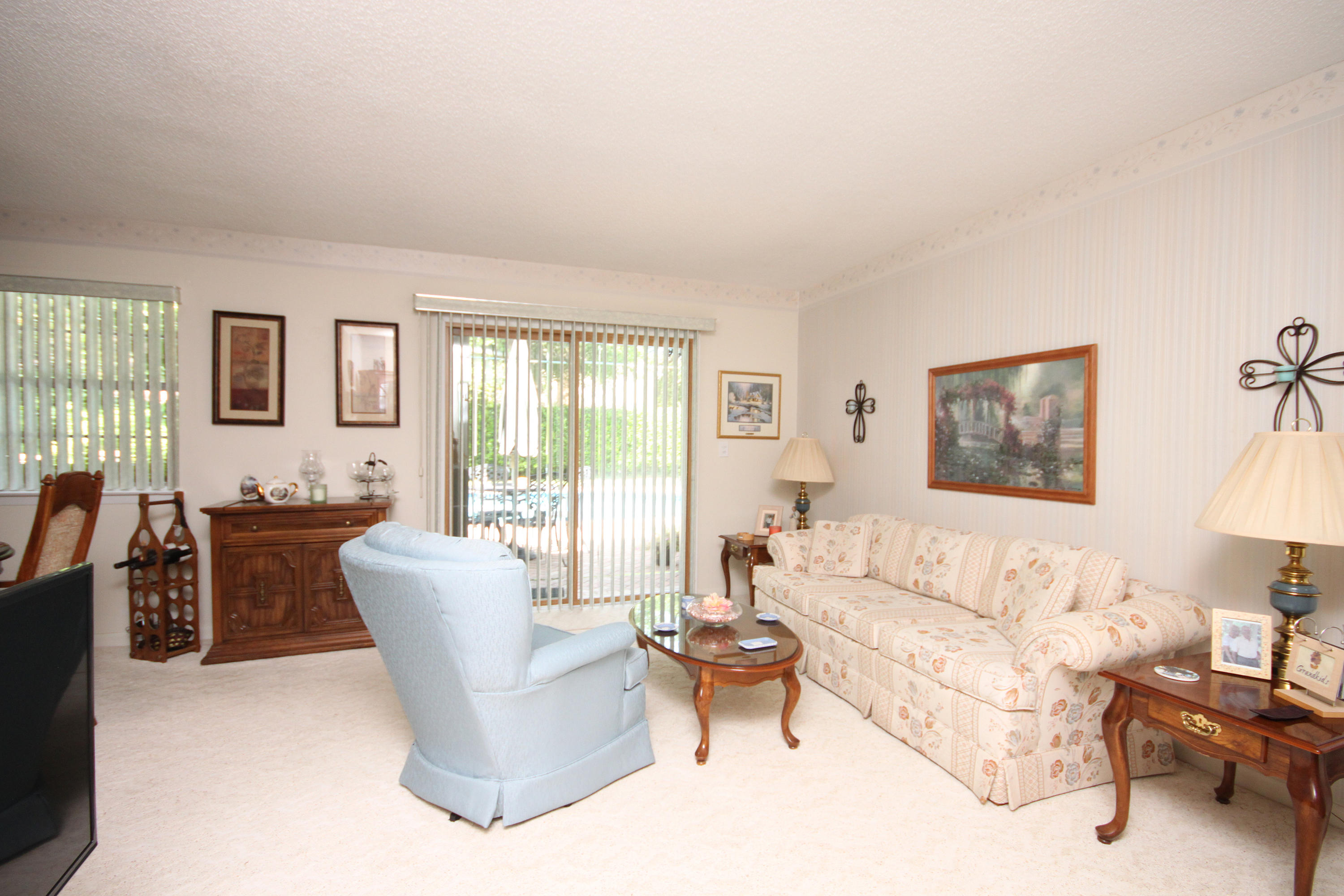 LAKEVIEW ESTATES - Residential