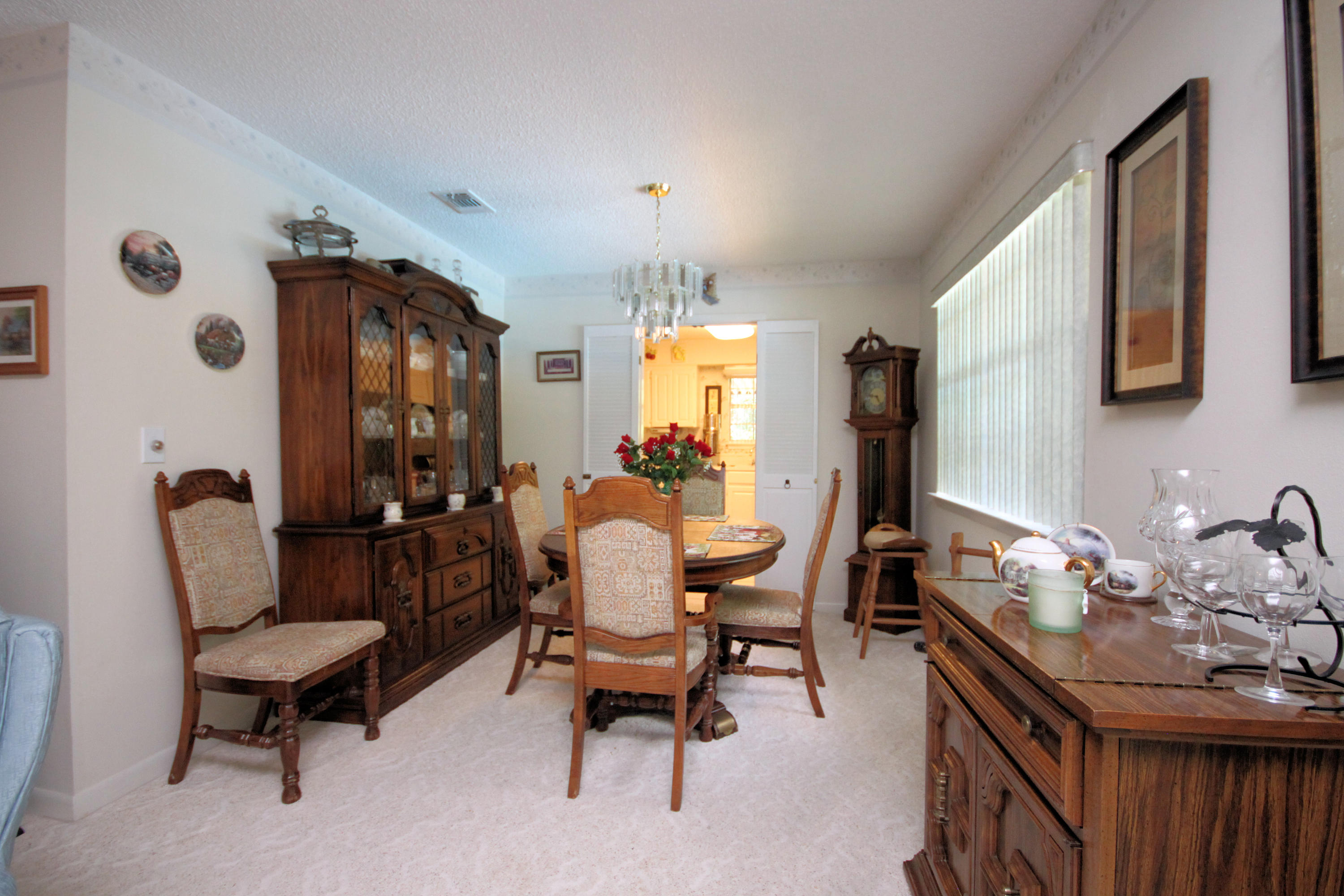 LAKEVIEW ESTATES - Residential