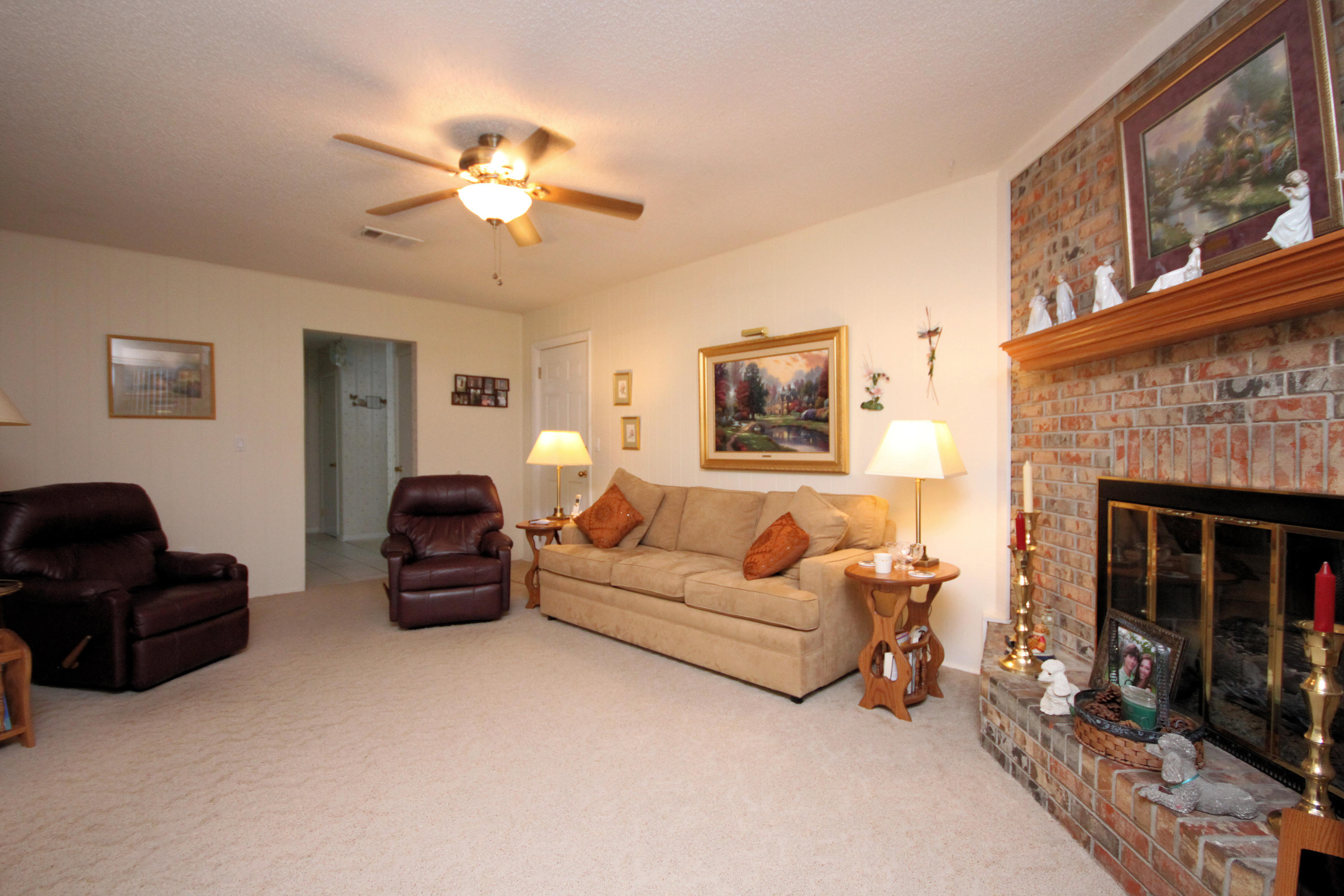 LAKEVIEW ESTATES - Residential