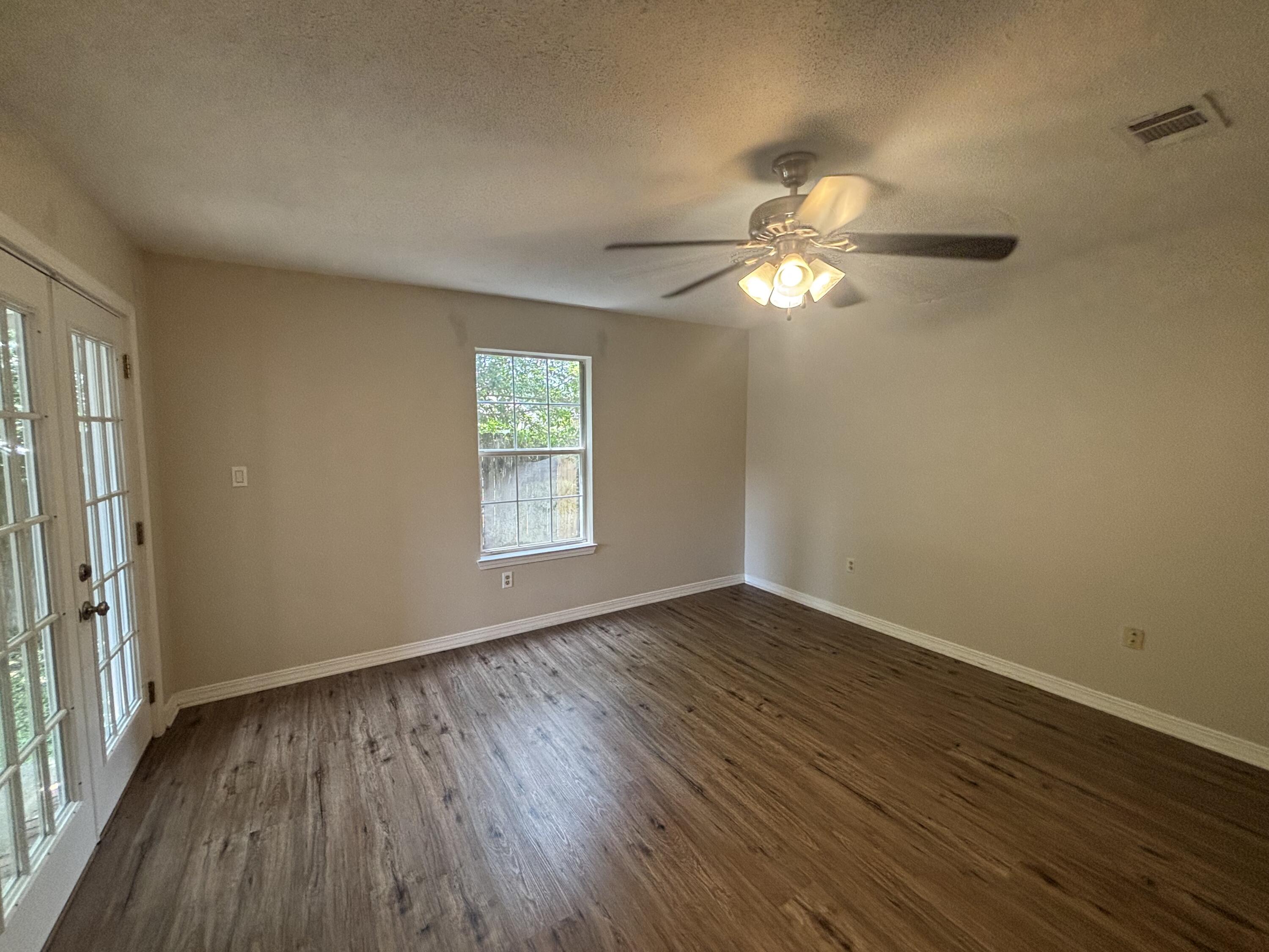 COVENTRY PARK VILLAGE PH 2 - Residential Lease