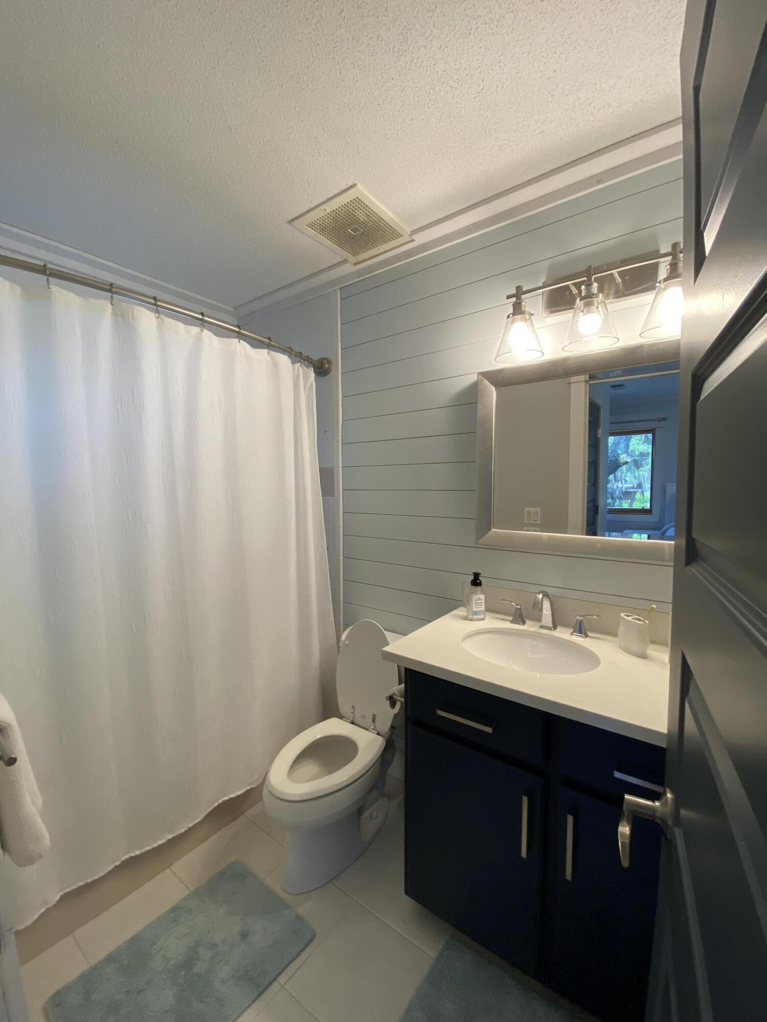 CASABLANCA ISLES - Residential