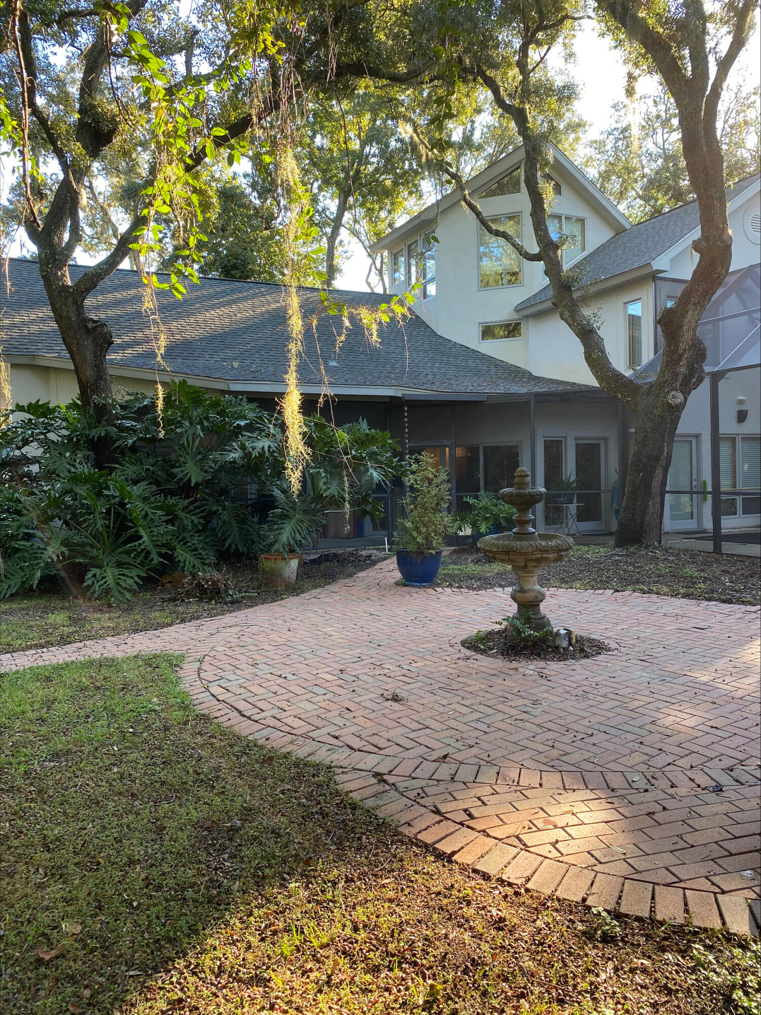 CASABLANCA ISLES - Residential