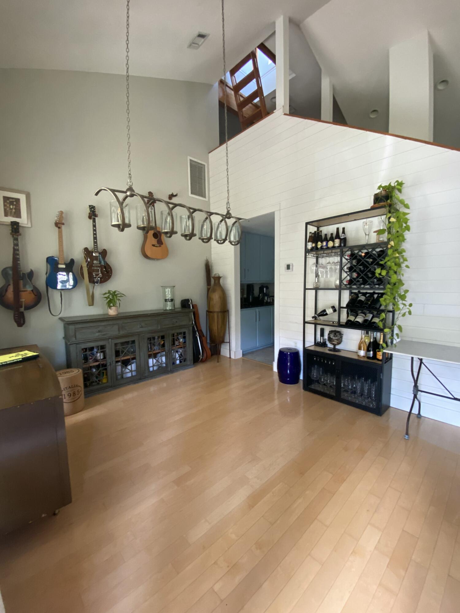 CASABLANCA ISLES - Residential