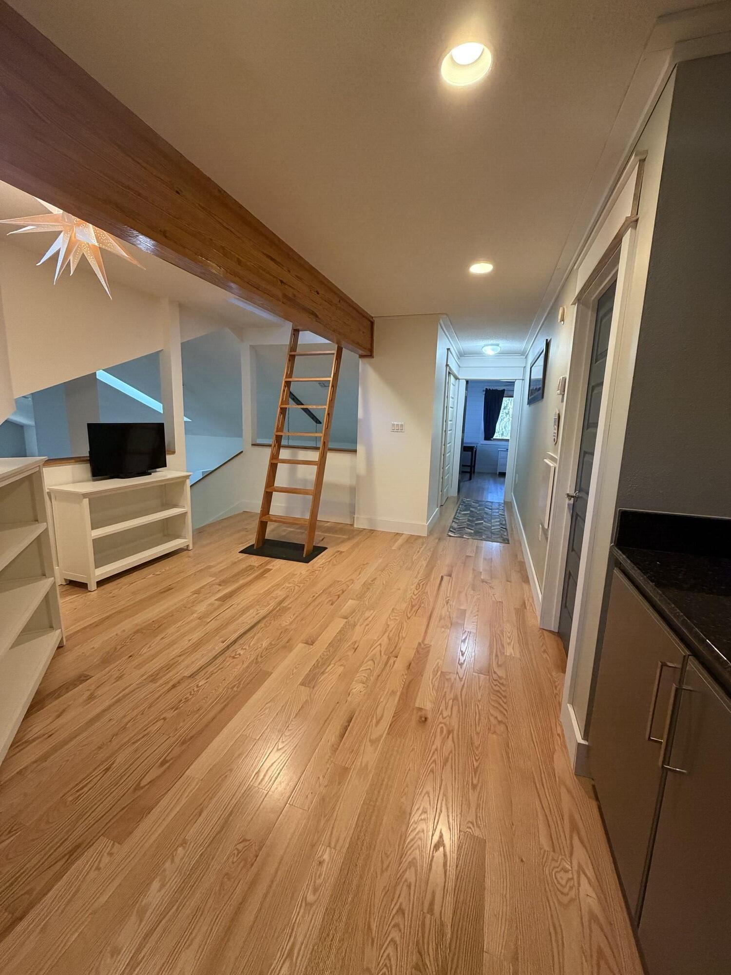 CASABLANCA ISLES - Residential