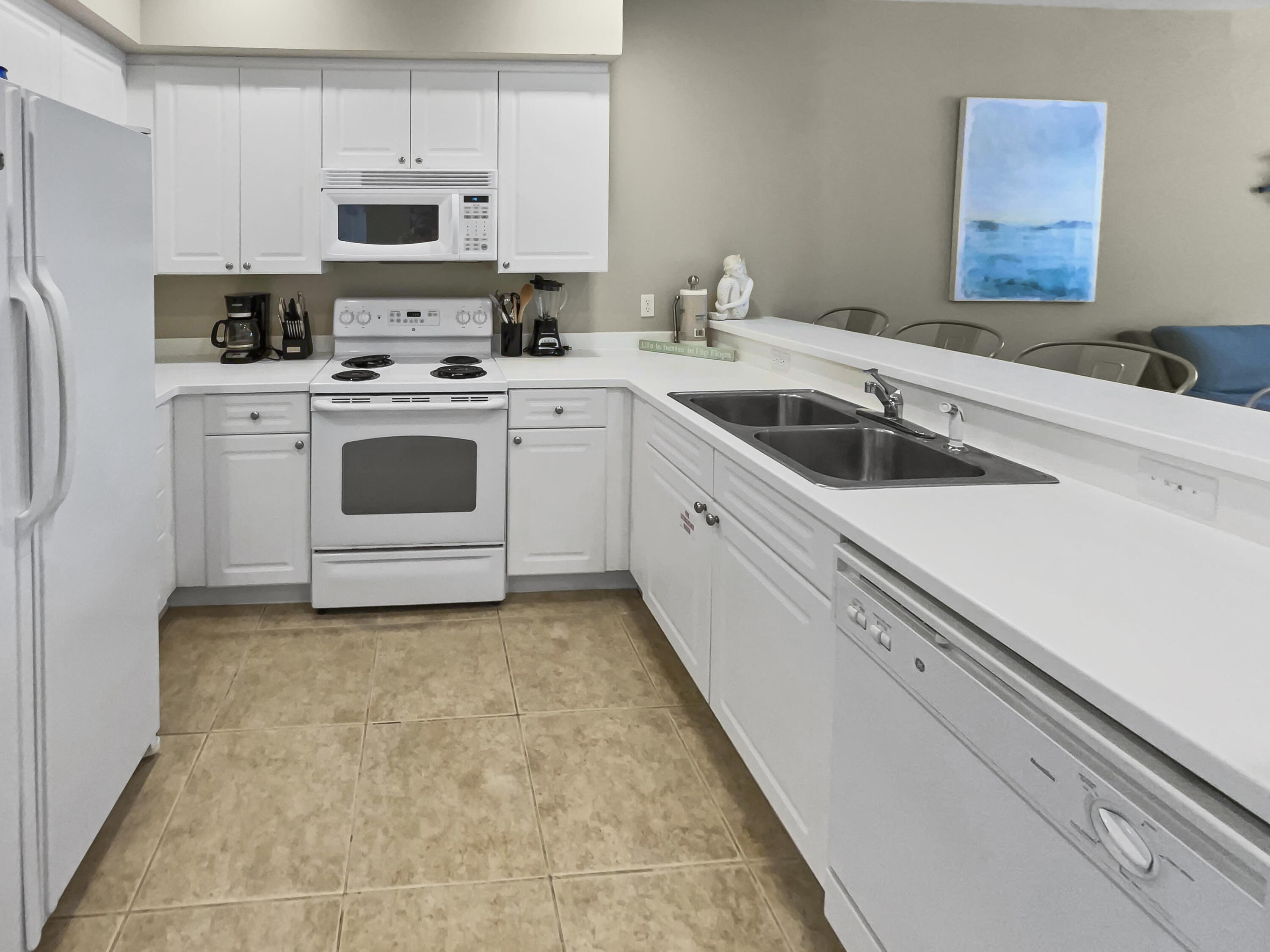 VILLAGE AT BLUE MOUNTAIN BEACH - Residential