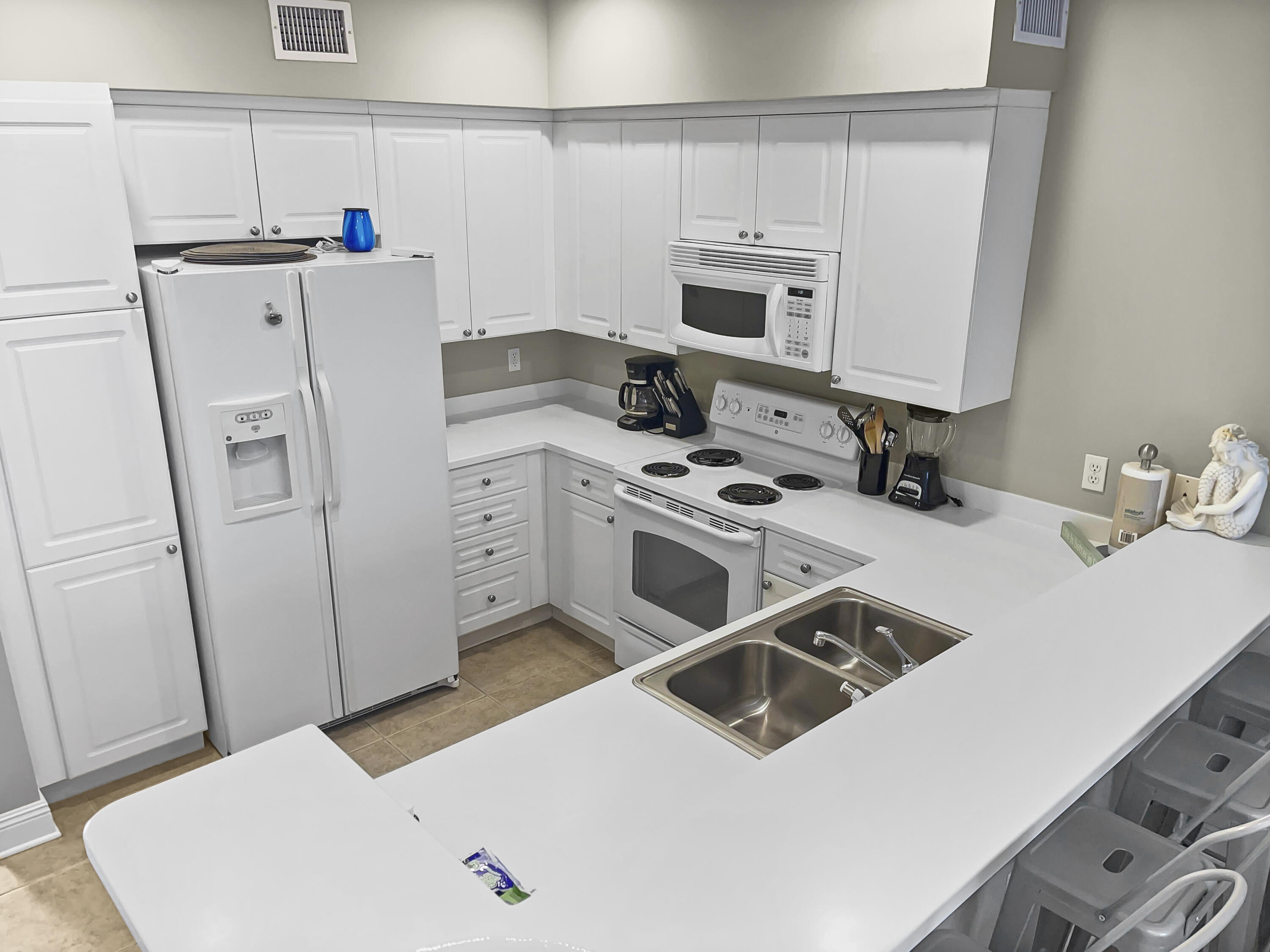 VILLAGE AT BLUE MOUNTAIN BEACH - Residential