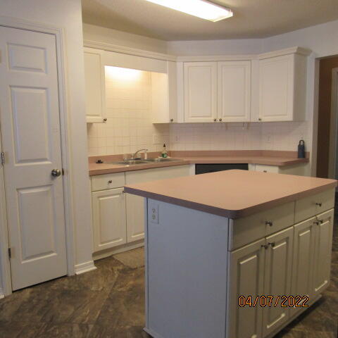 COUNTRYVIEW ESTATES 4TH ADDN PH 5 - Residential