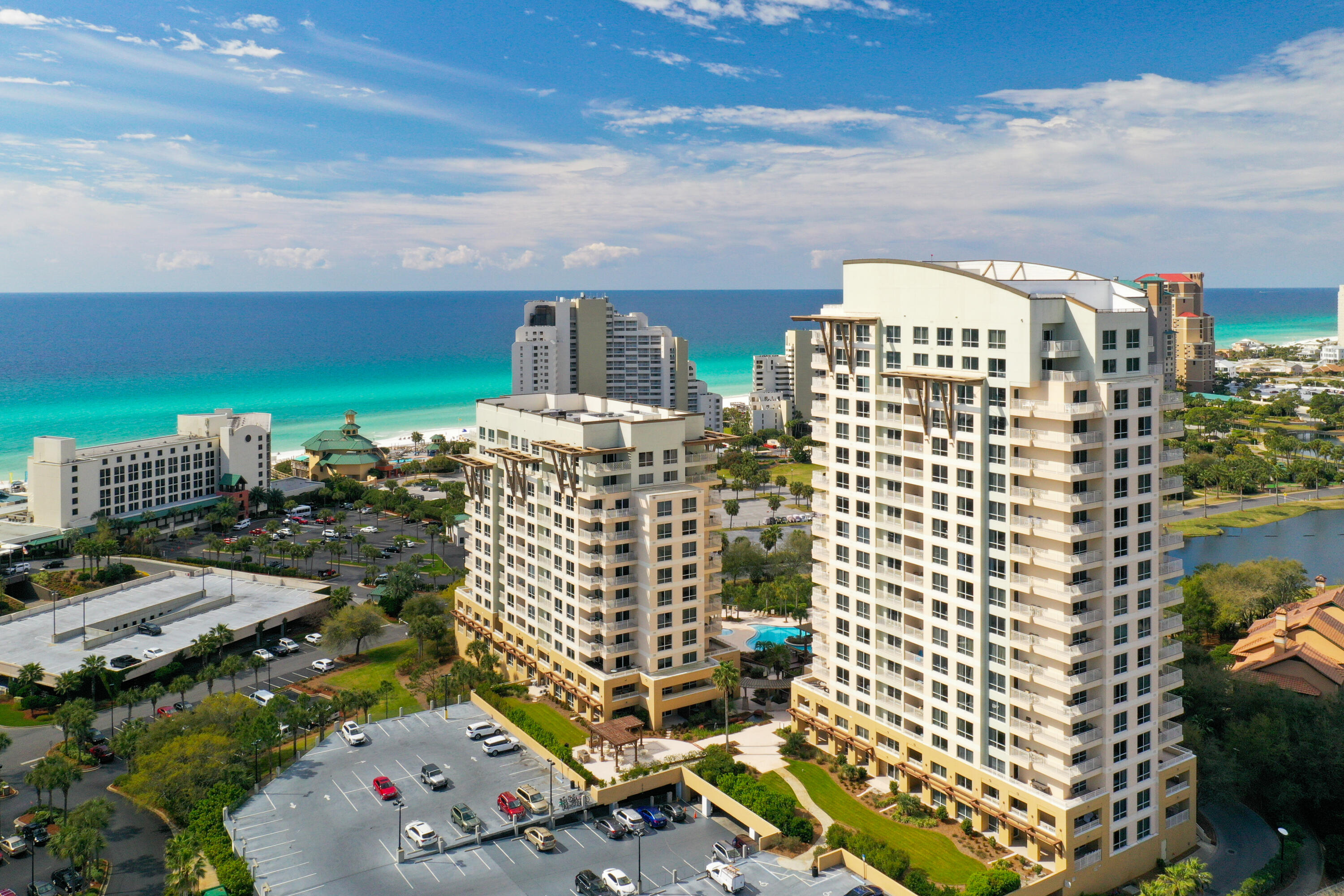 LUAU II - Residential