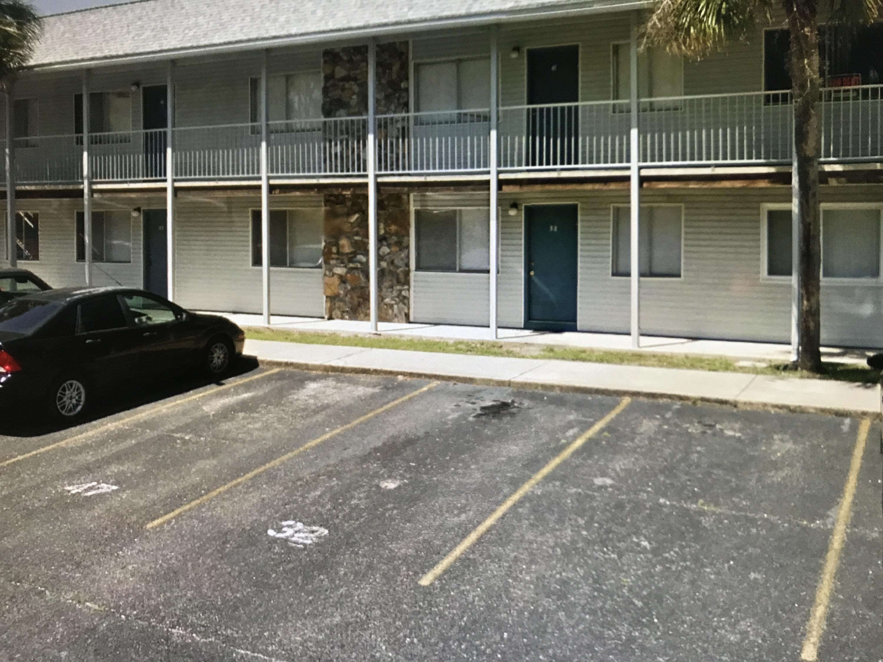 COLLEGE PARK CONDO - Residential