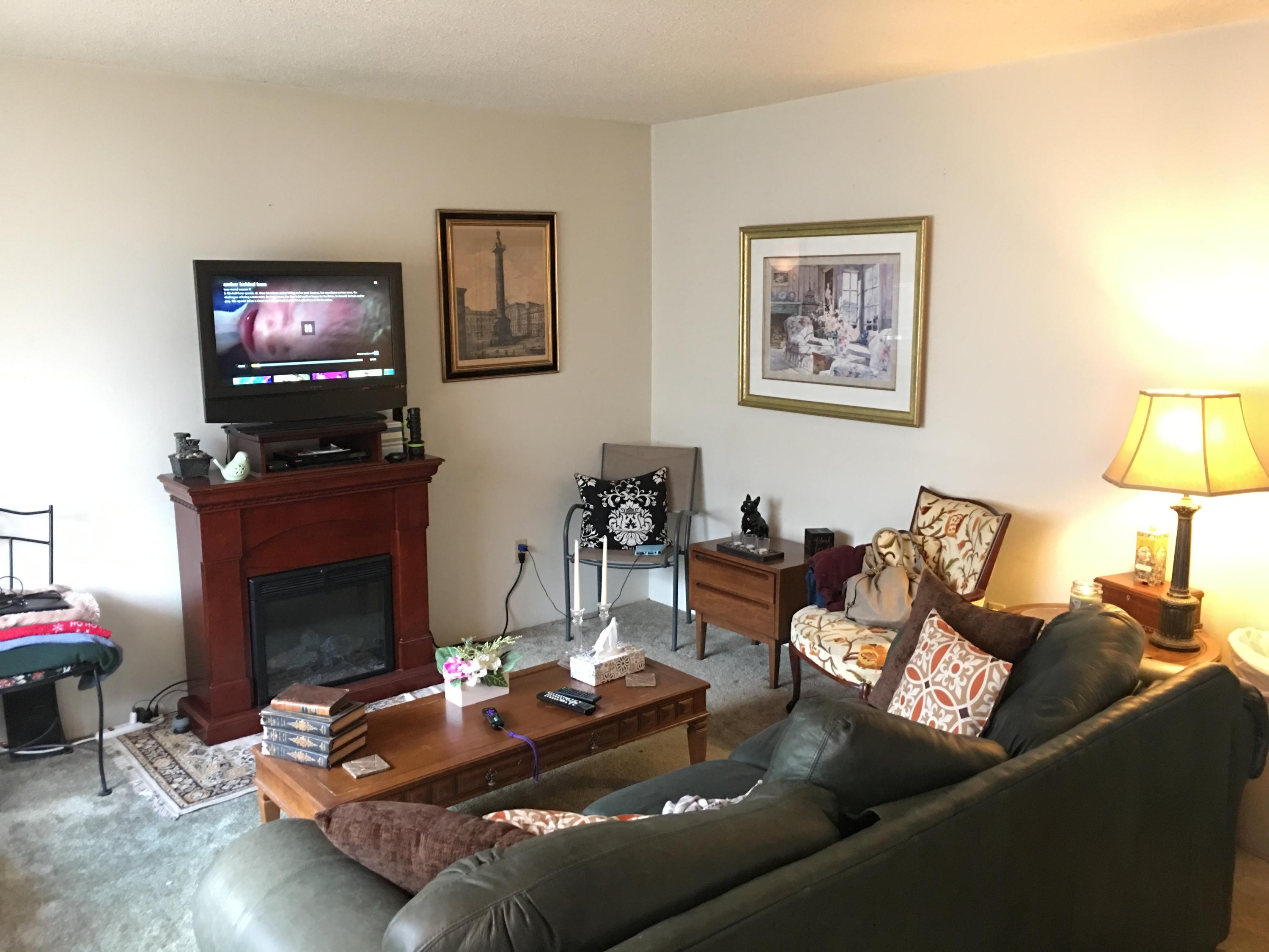 COLLEGE PARK CONDO - Residential