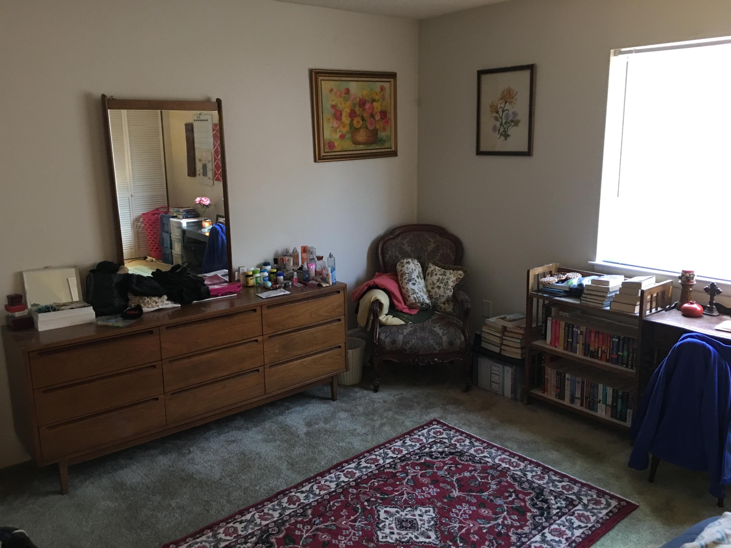 COLLEGE PARK CONDO - Residential