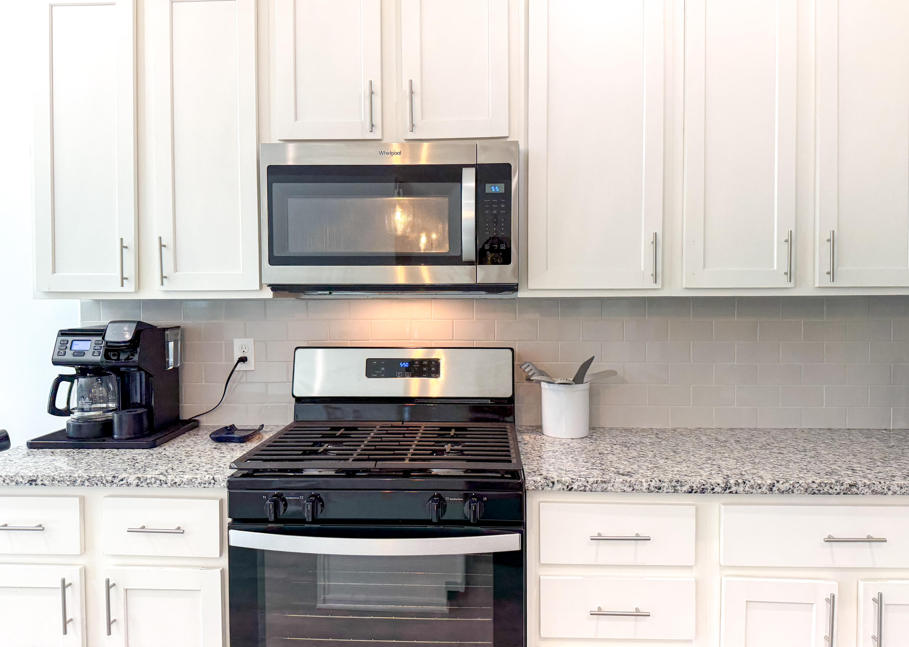 Arazzo On Madison - Residential