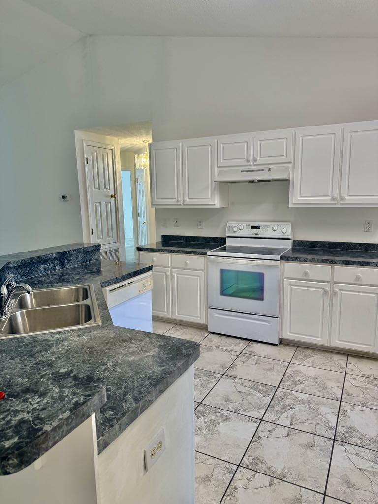 SILVER OAKS PH 2 - Residential