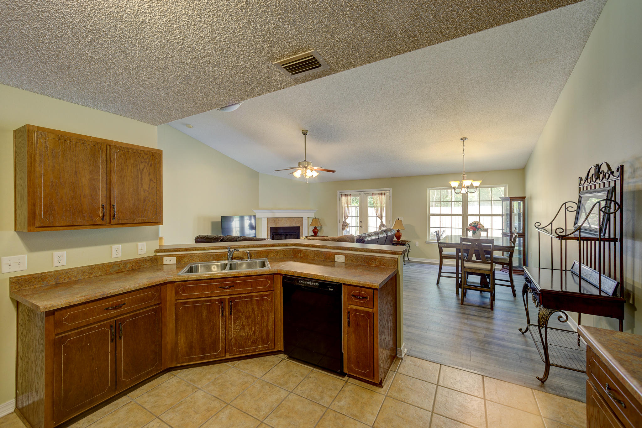 WILDWOOD GABLES - Residential