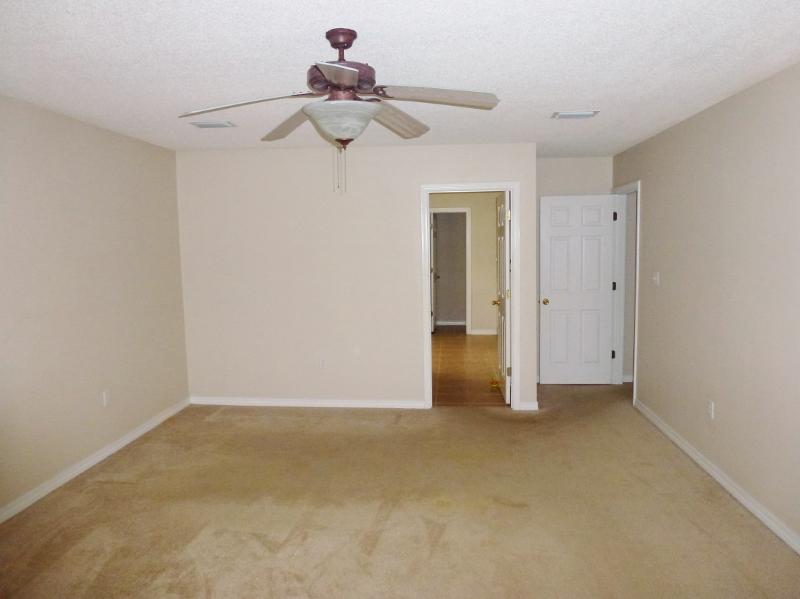 HOLLEY BY THE SEA - Residential Lease
