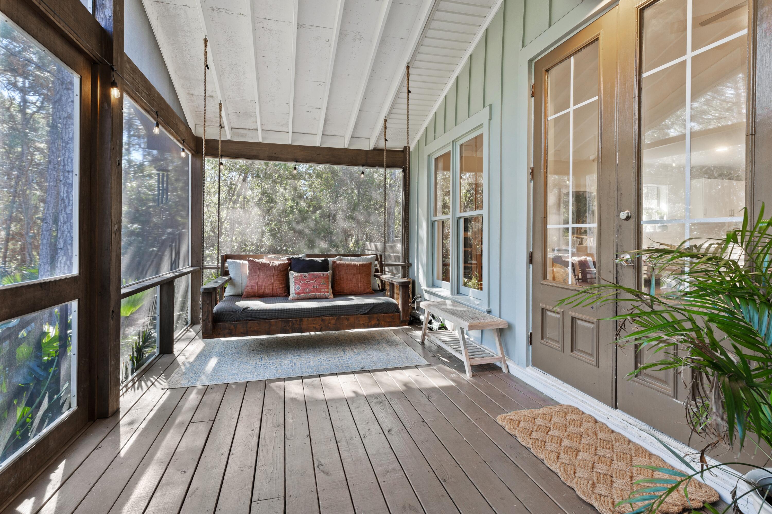 GULF SHORE MANOR - Residential