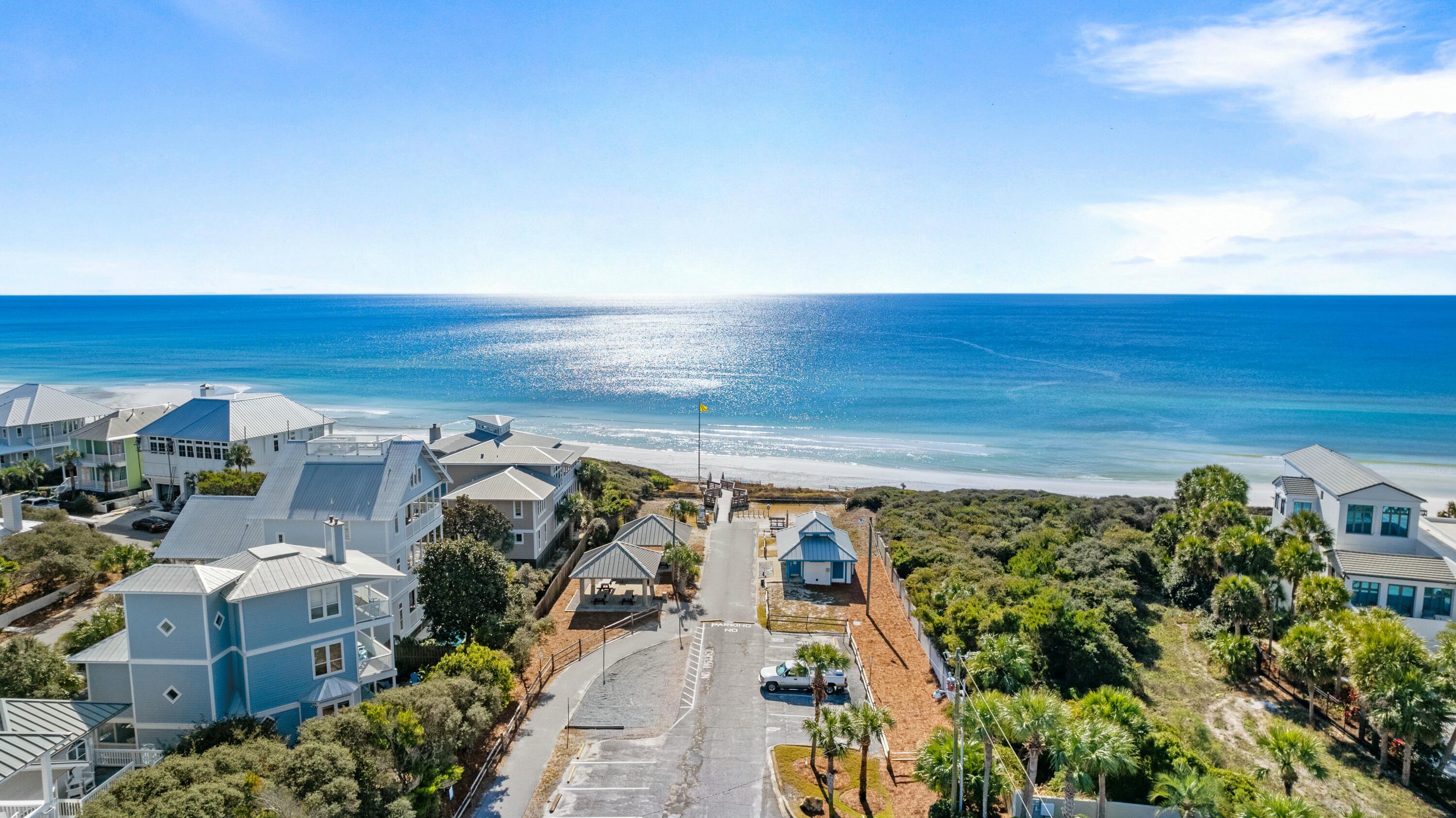 OLD FLORIDA COTTAGES - Residential