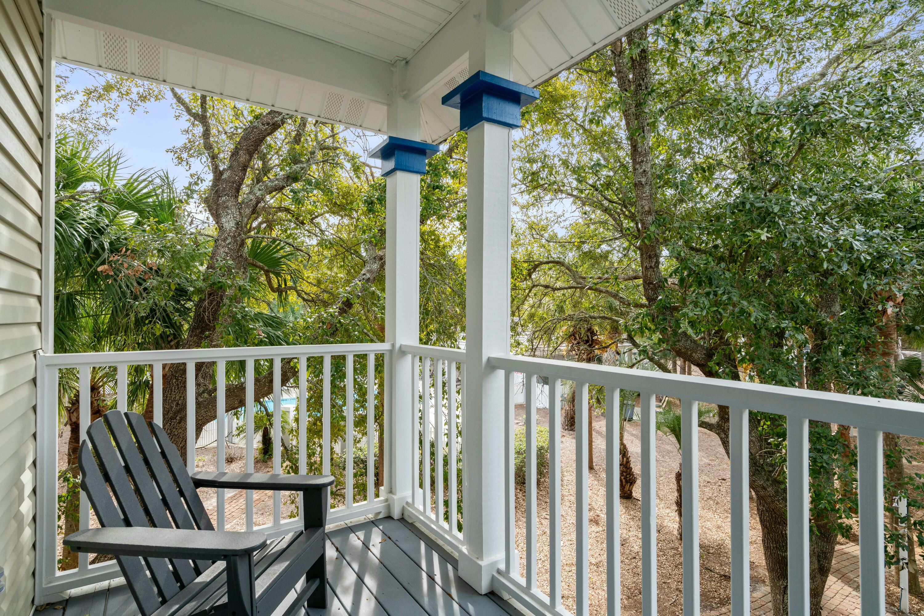 OLD FLORIDA COTTAGES - Residential