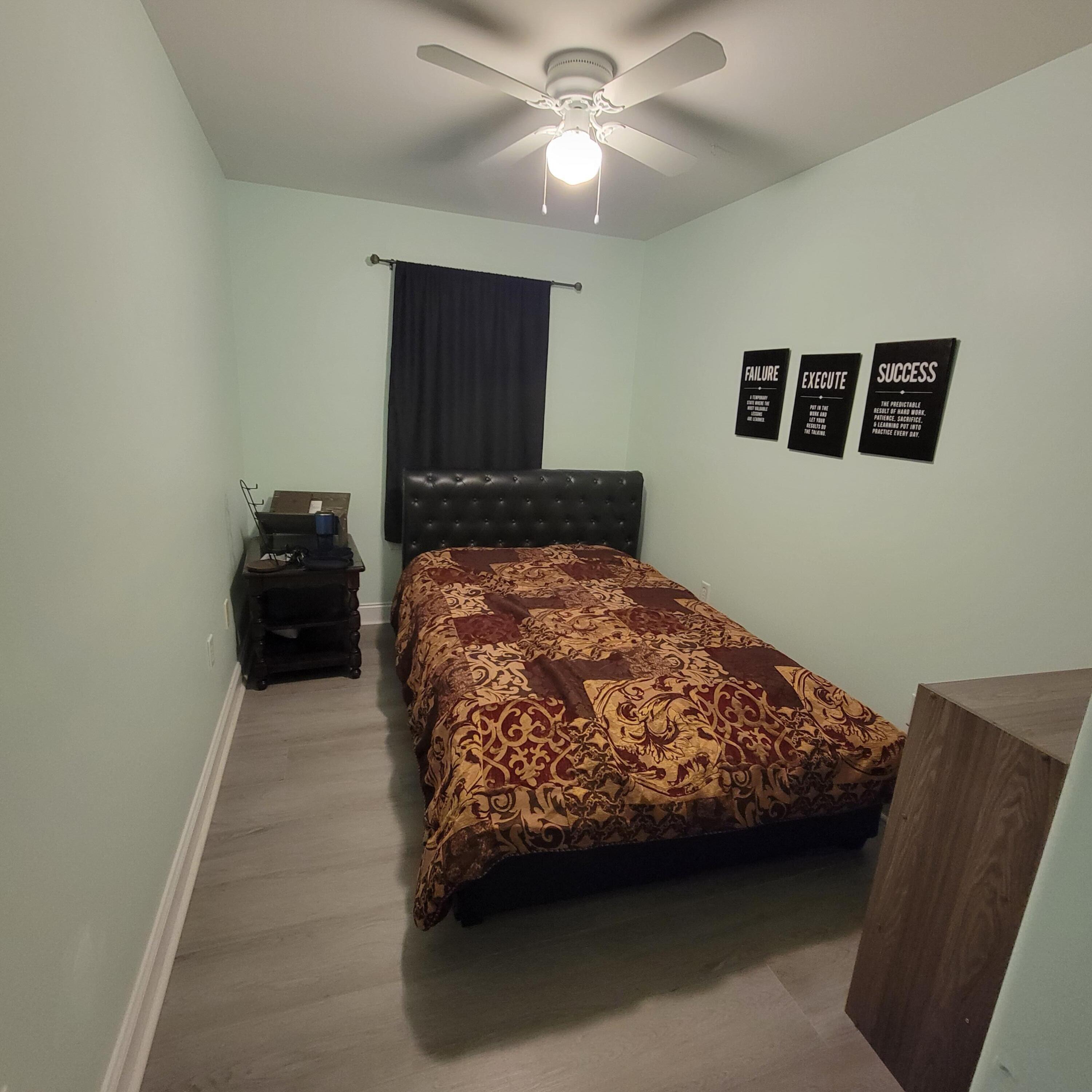 OLD BAY T/H - Residential Lease