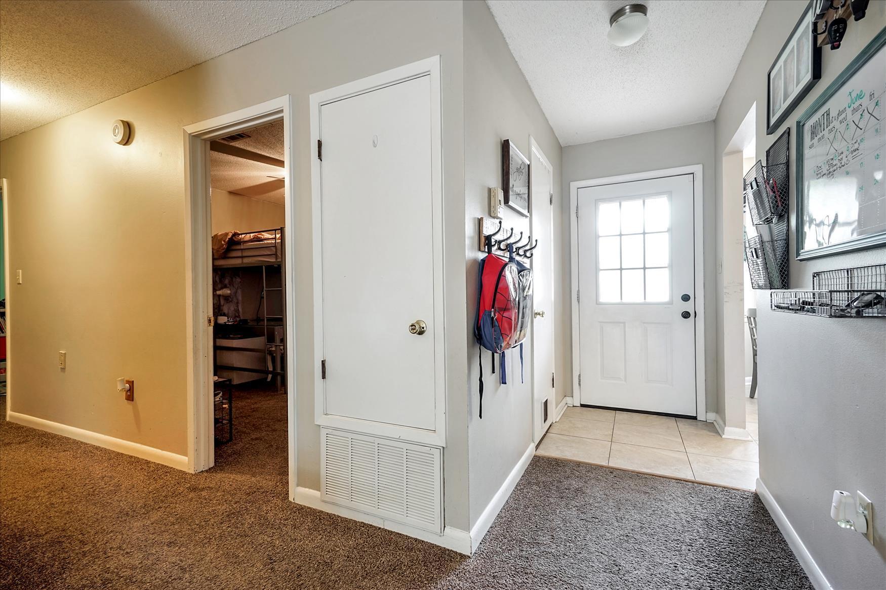 VAPLARAISO PINECREST 5 - Residential