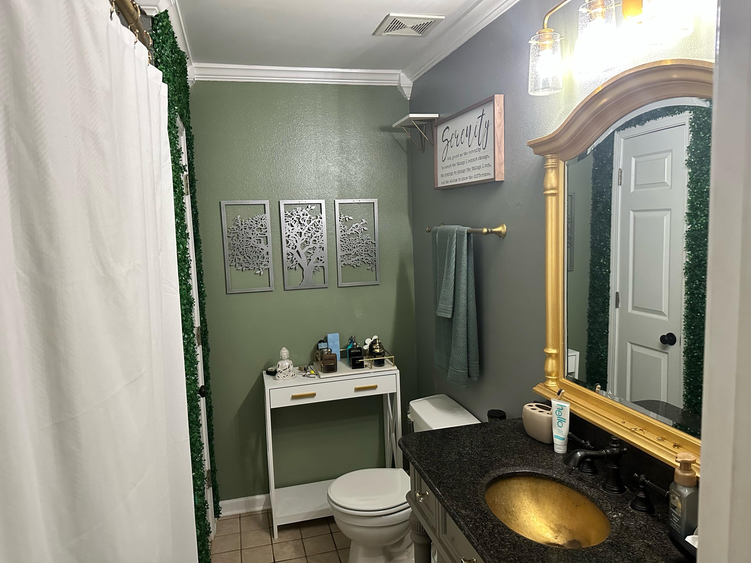 CHEROKEE BEND S/D - Residential Lease